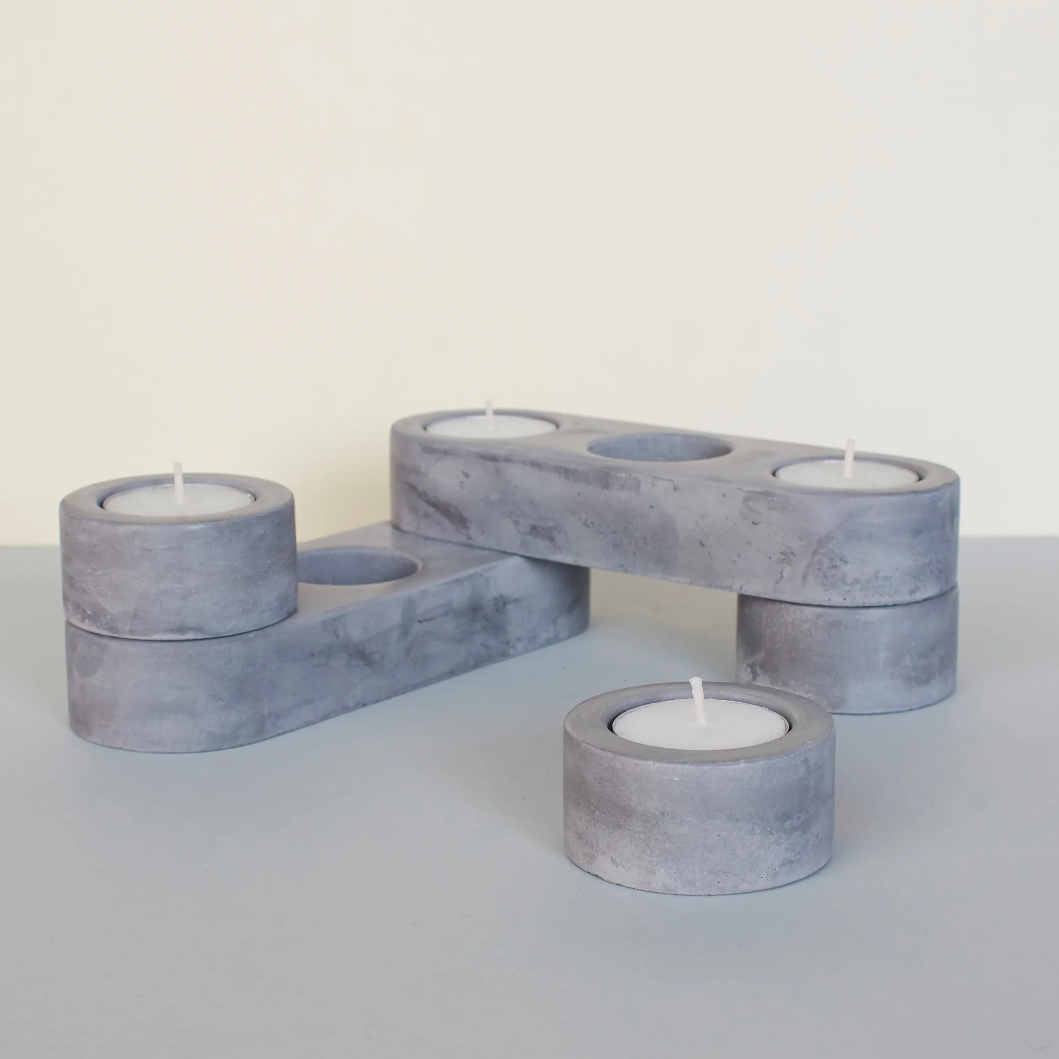 A NEW TRIBE KORRIDOR BLOK TEA LIGHT HOLDER GREY GROUP.jpg