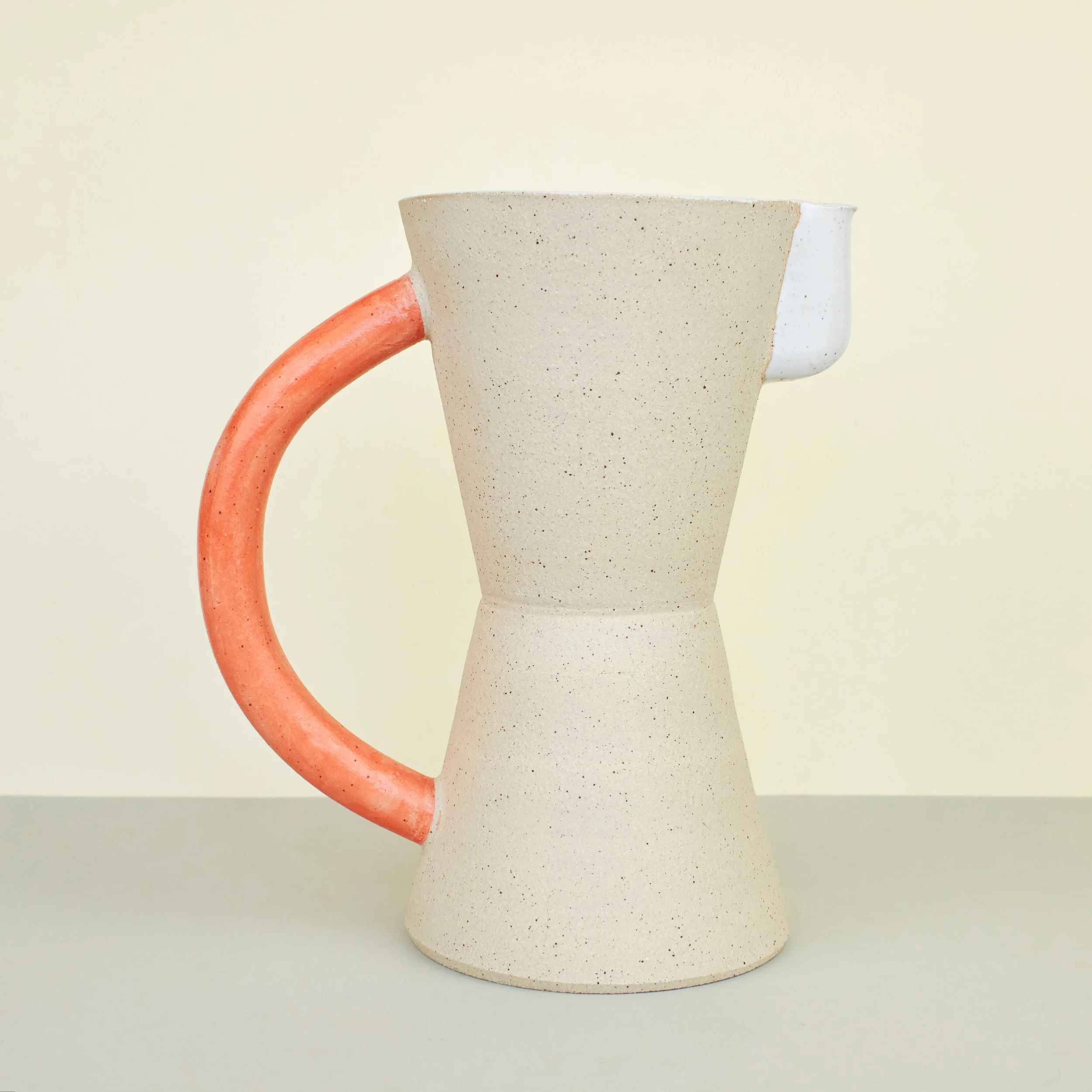 A NEW TRIBE MILO JUG ORANGE 02.jpg