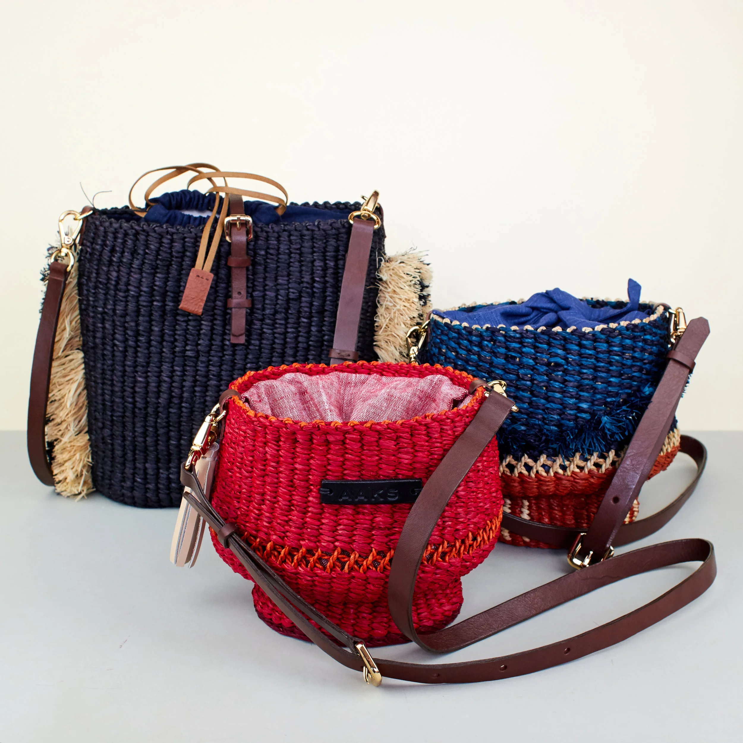-A NEW TRIBE AAKS BAGS GROUP 02.jpg