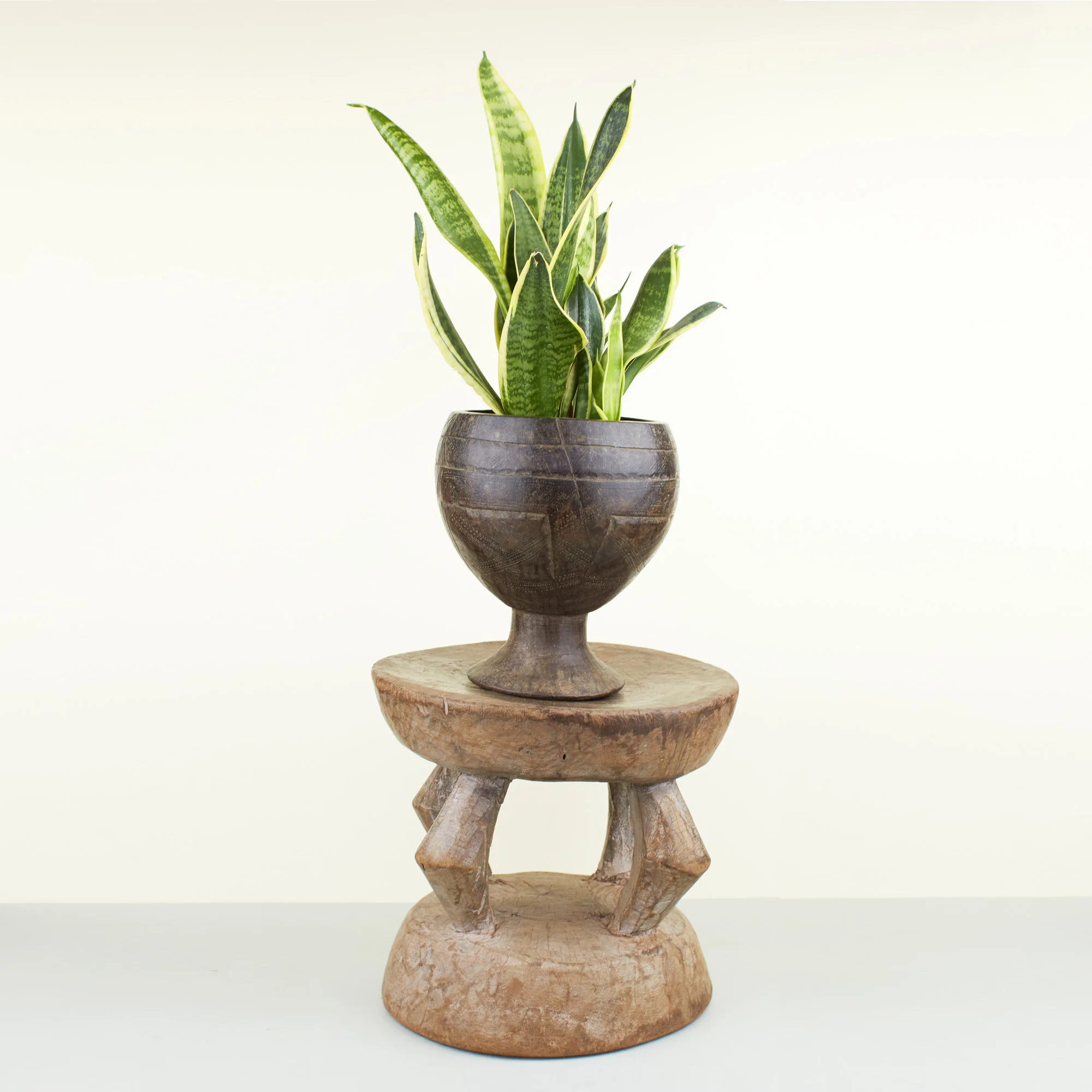 A NEW TRIBE FOUND AFRICAN STOOL B 04.jpg