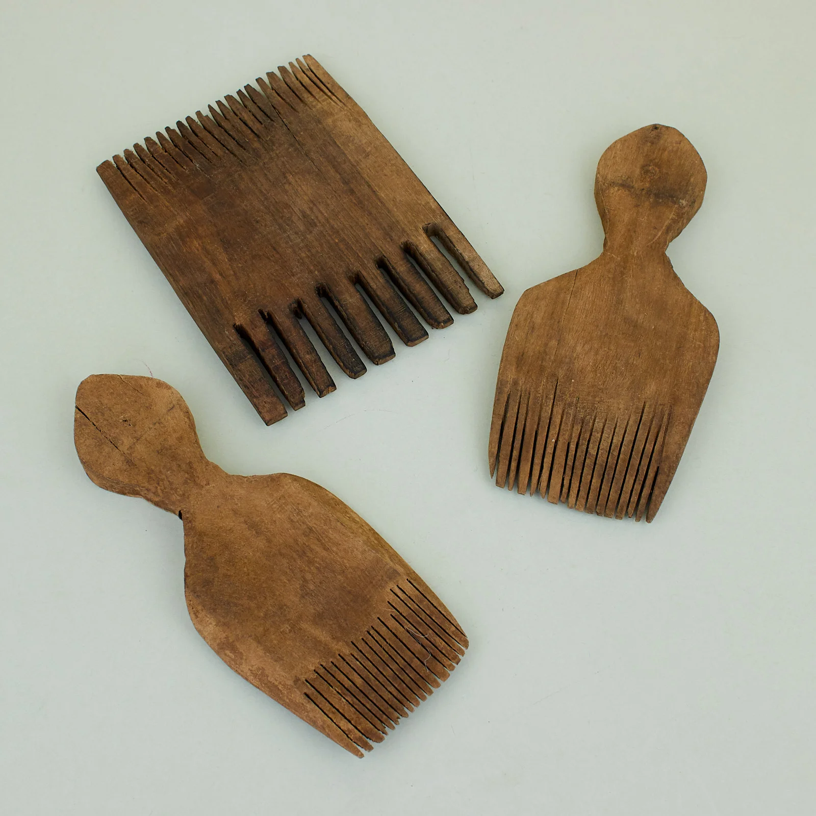 A NEW TRIBE FOUND BERBER COMB 05.jpg