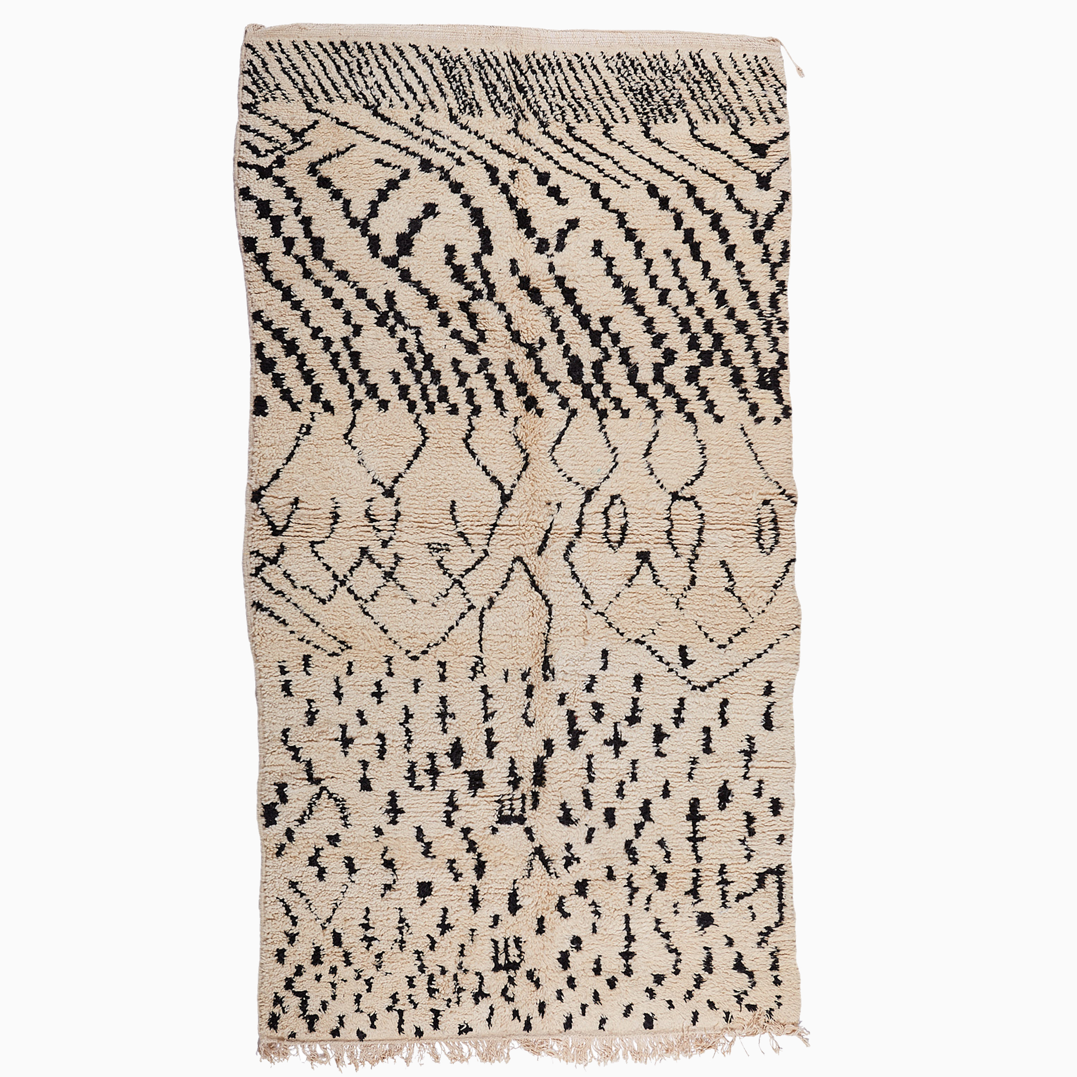 -A NEW TRIBE VINTAGE BERBER RUG 347.jpg