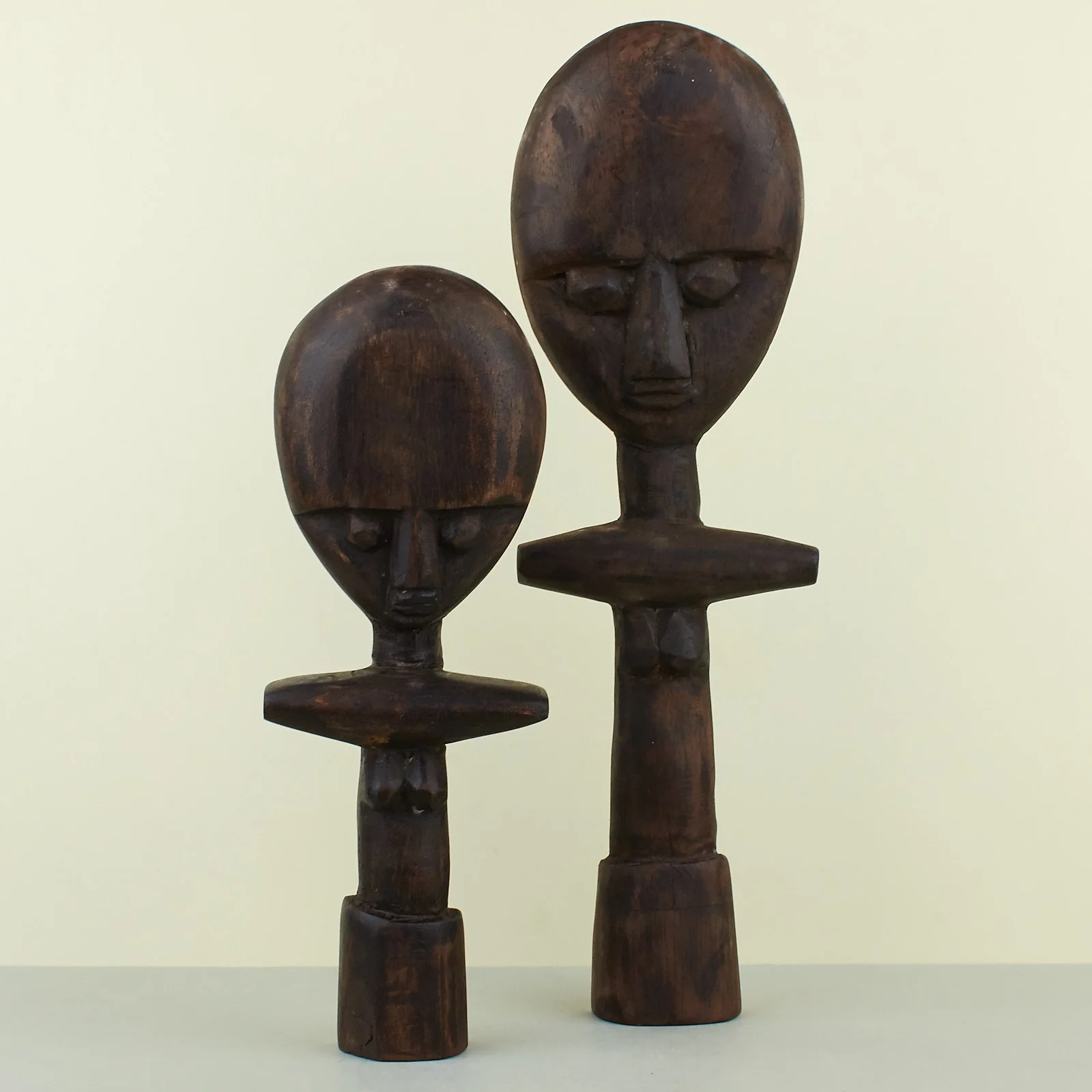 A NEW TRIBE 101 COPENHAGEN MOTHER DAUGHTER SCULPURE 01.jpg