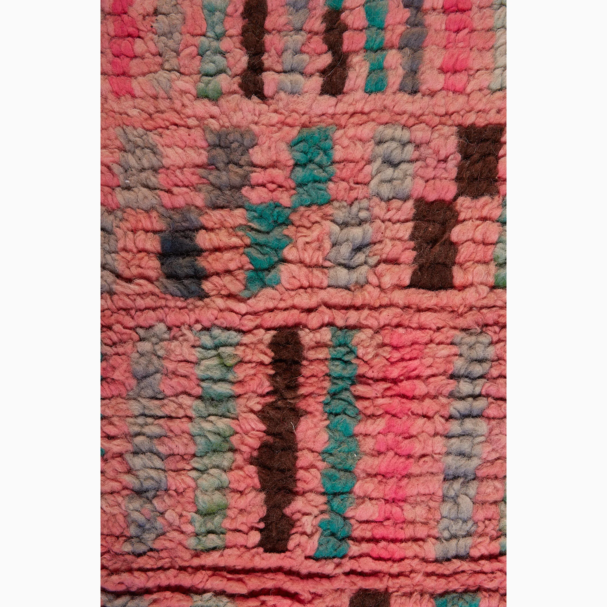 -A NEW TRIBE VINTAGE BERBER RUG 423 WEB 2.jpg