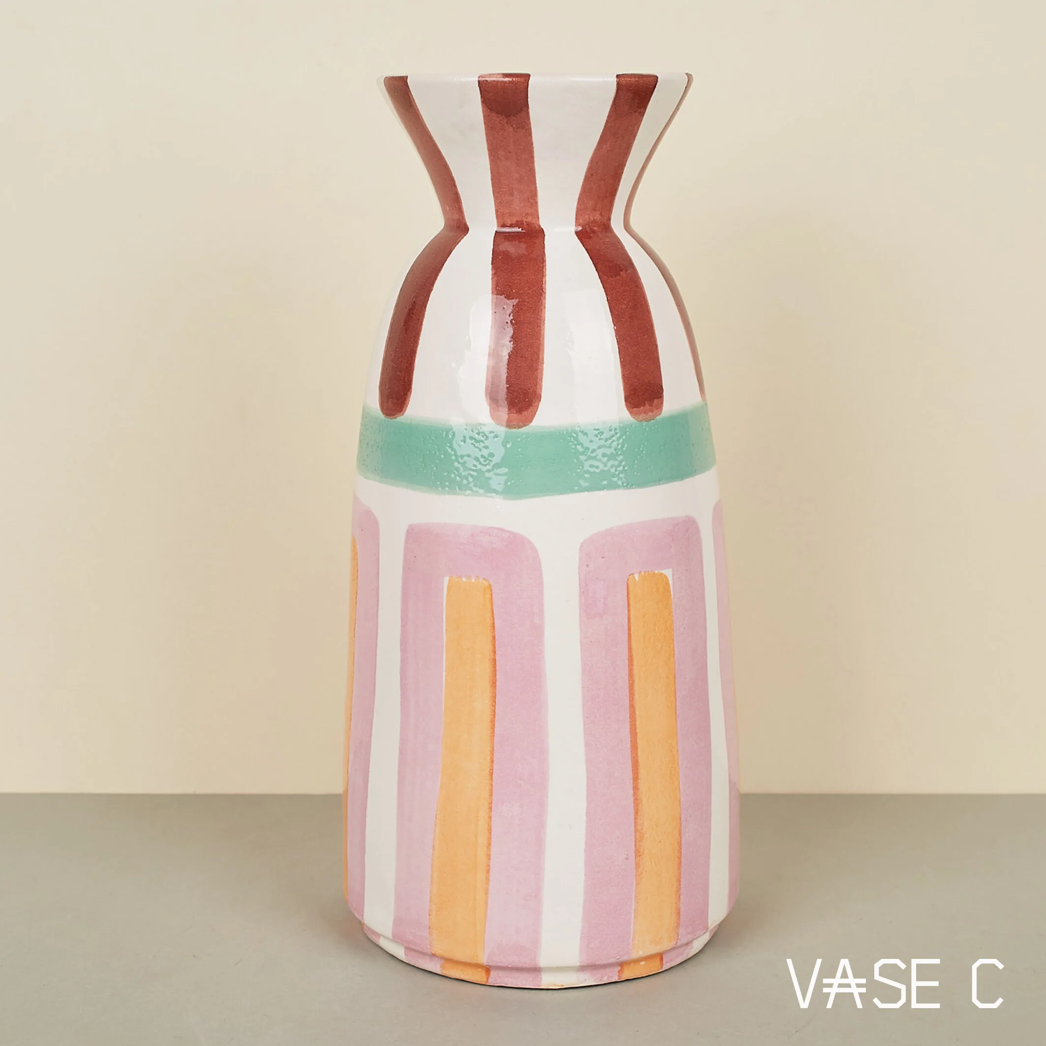 -A NEW TRIBE LRNCE VASE F 00.jpg