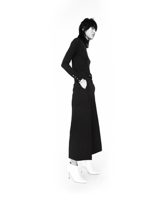 hugo-boss-babyhouse-sora-choi-02.gif