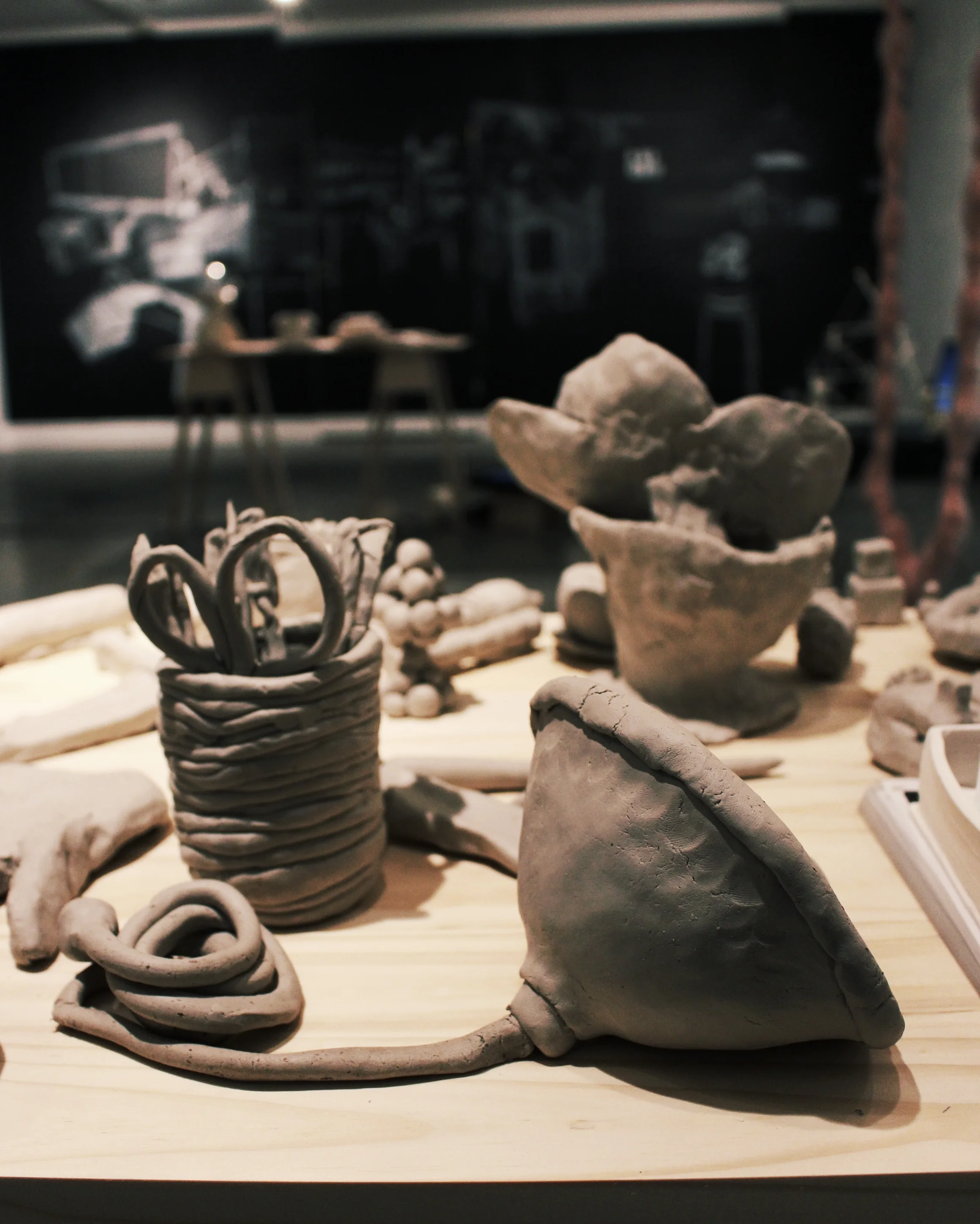  parlor games: parallax (installation detail with clay objects made in the gallery by participants) 
