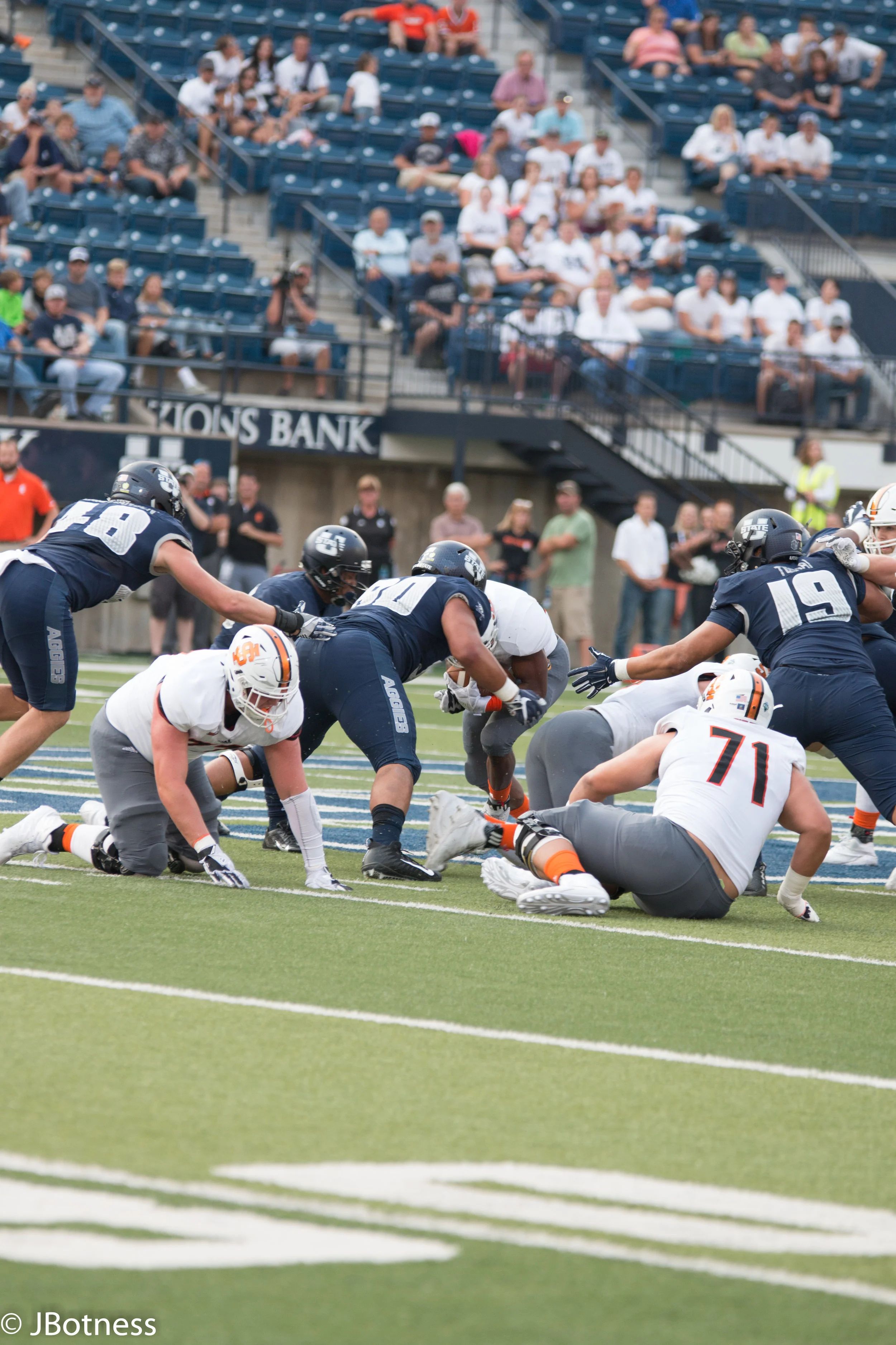 09_07_17_FB_USUvsISU (41 of 340).jpg