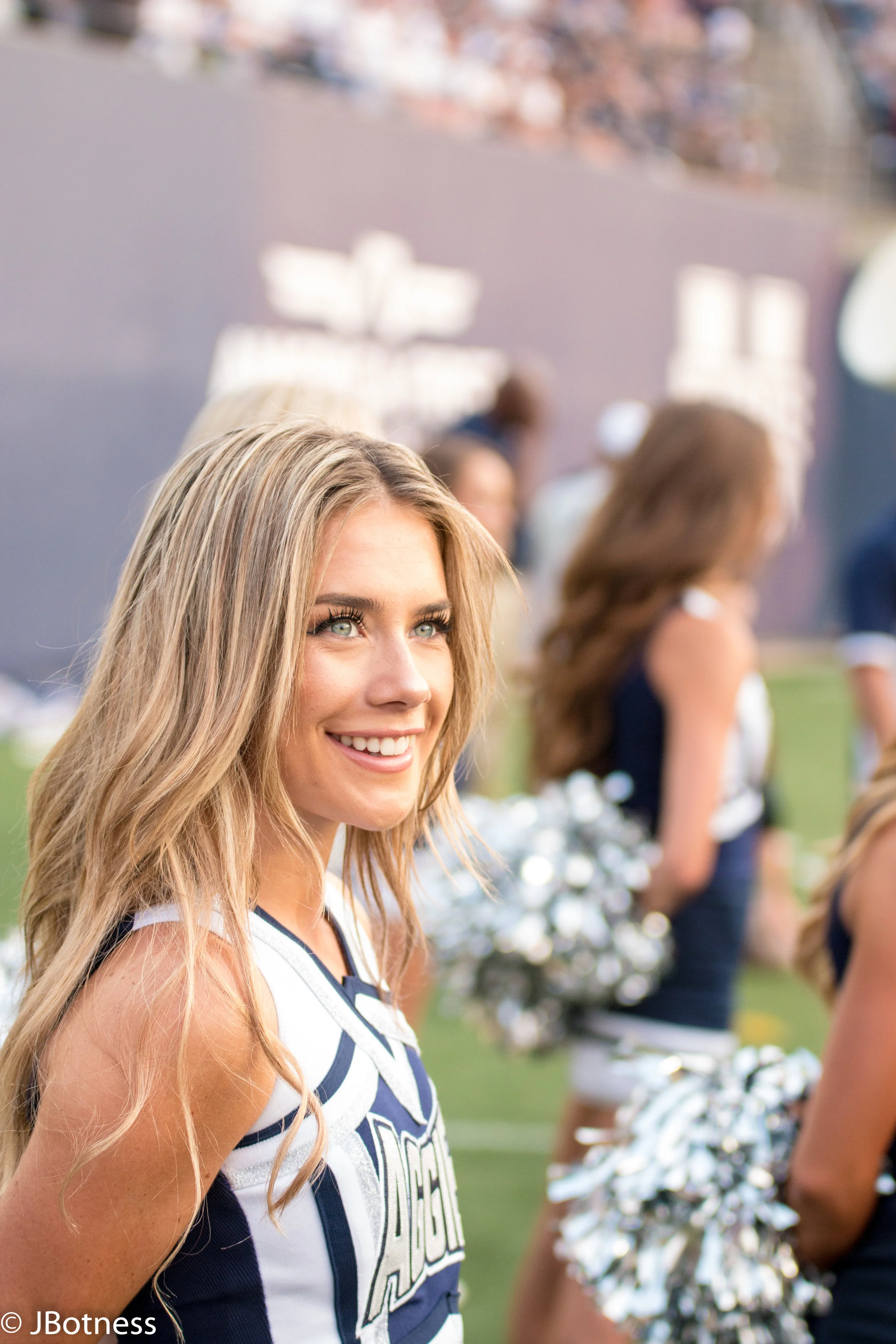 09_07_17_FB_USUvsISU (88 of 340).jpg