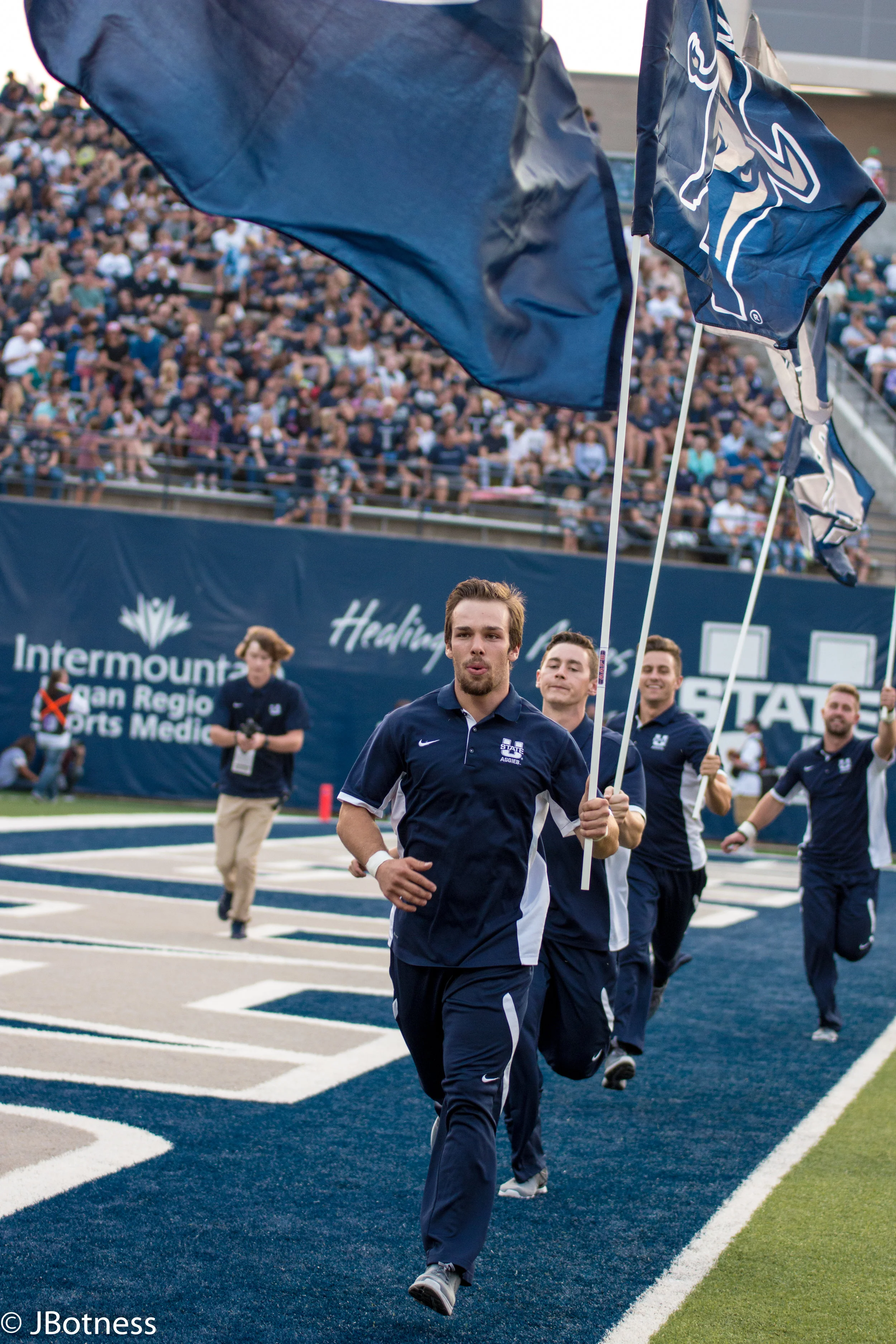 09_07_17_FB_USUvsISU (115 of 340).jpg