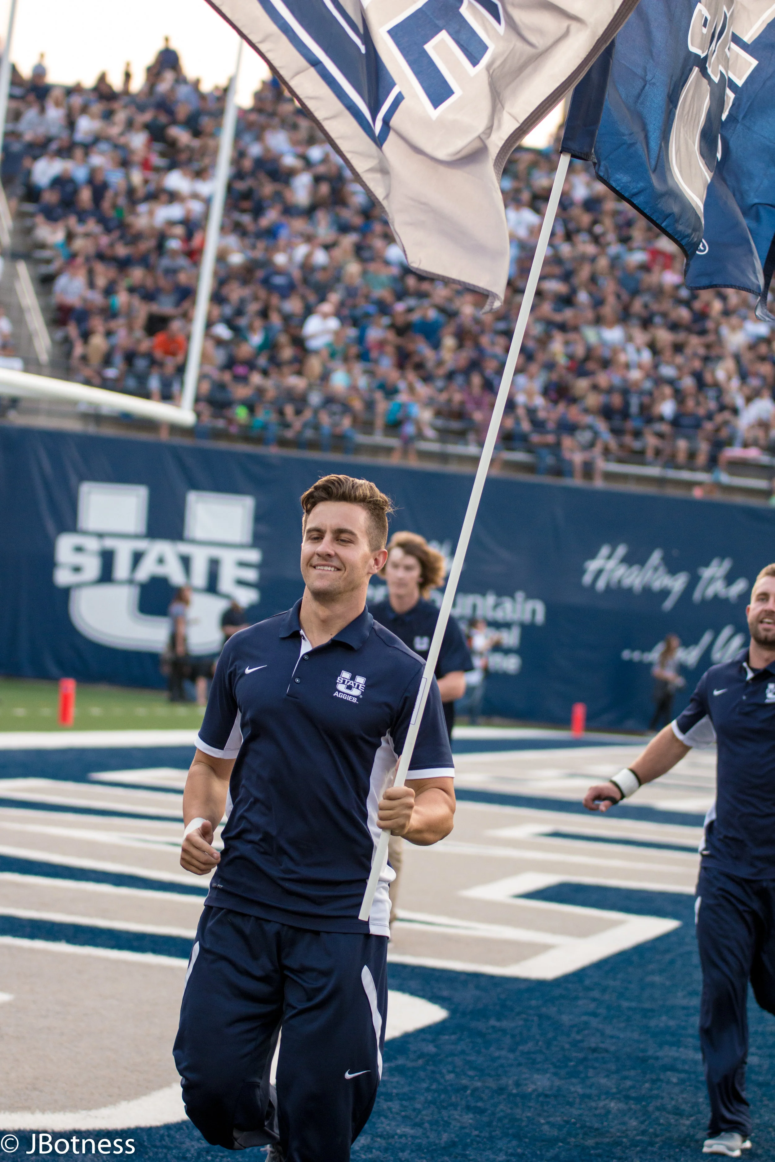 09_07_17_FB_USUvsISU (117 of 340).jpg