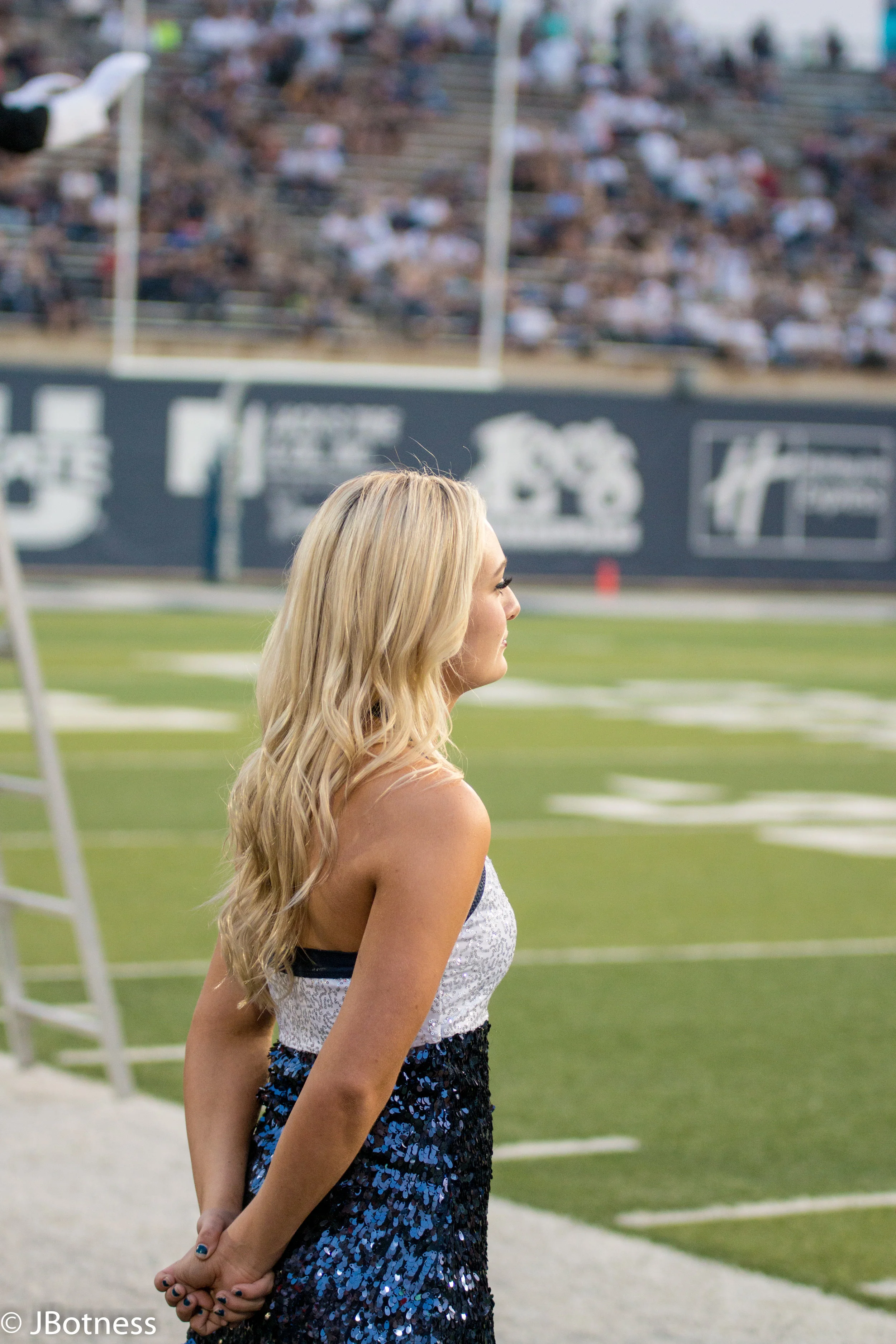 09_07_17_FB_USUvsISU (119 of 340).jpg