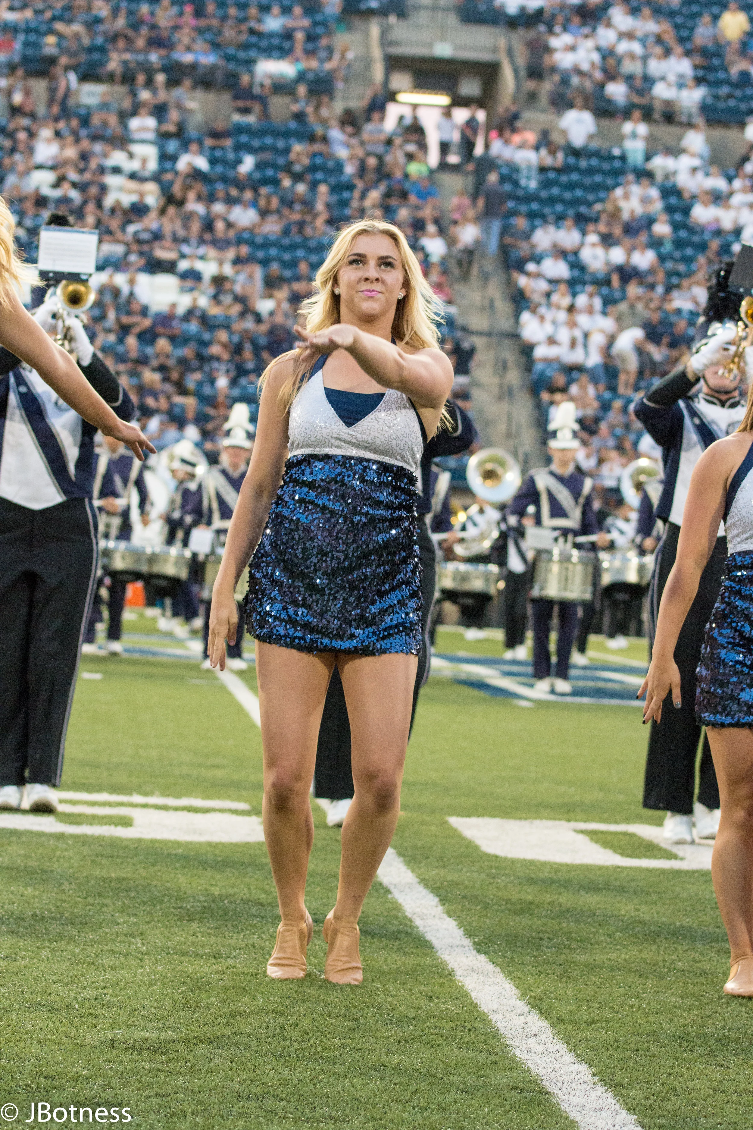 09_07_17_FB_USUvsISU (177 of 340).jpg