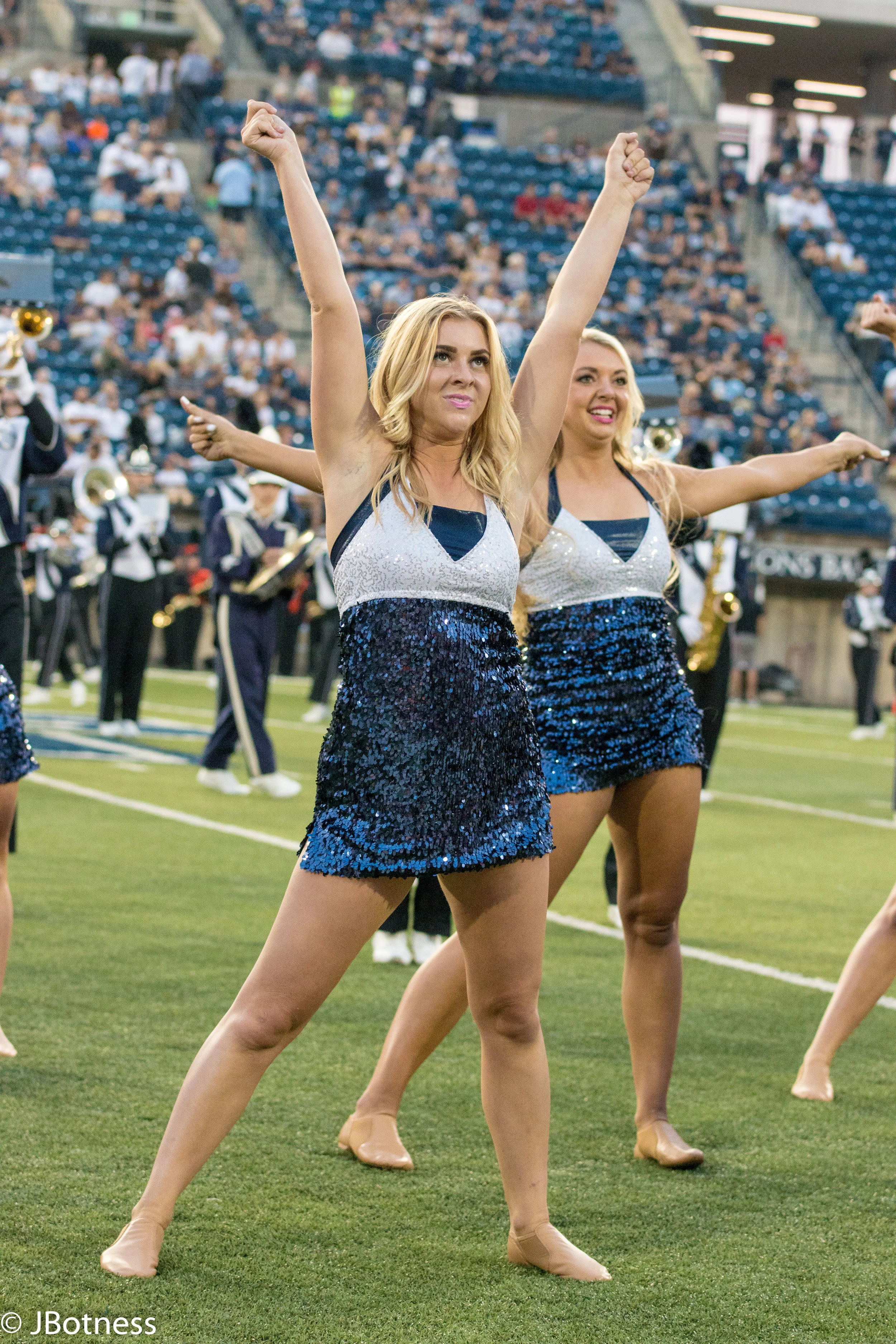 09_07_17_FB_USUvsISU (185 of 340).jpg