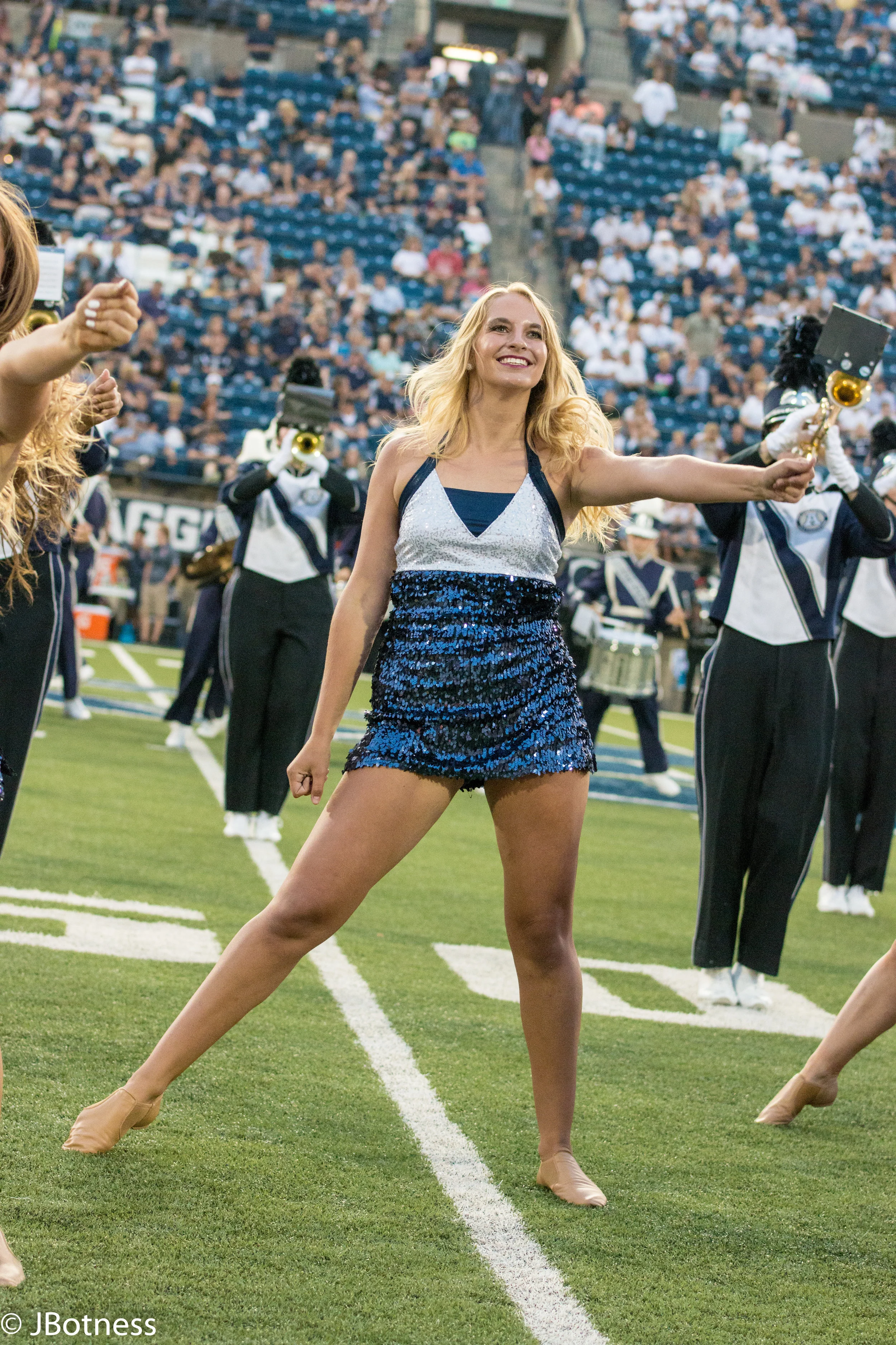 09_07_17_FB_USUvsISU (187 of 340).jpg