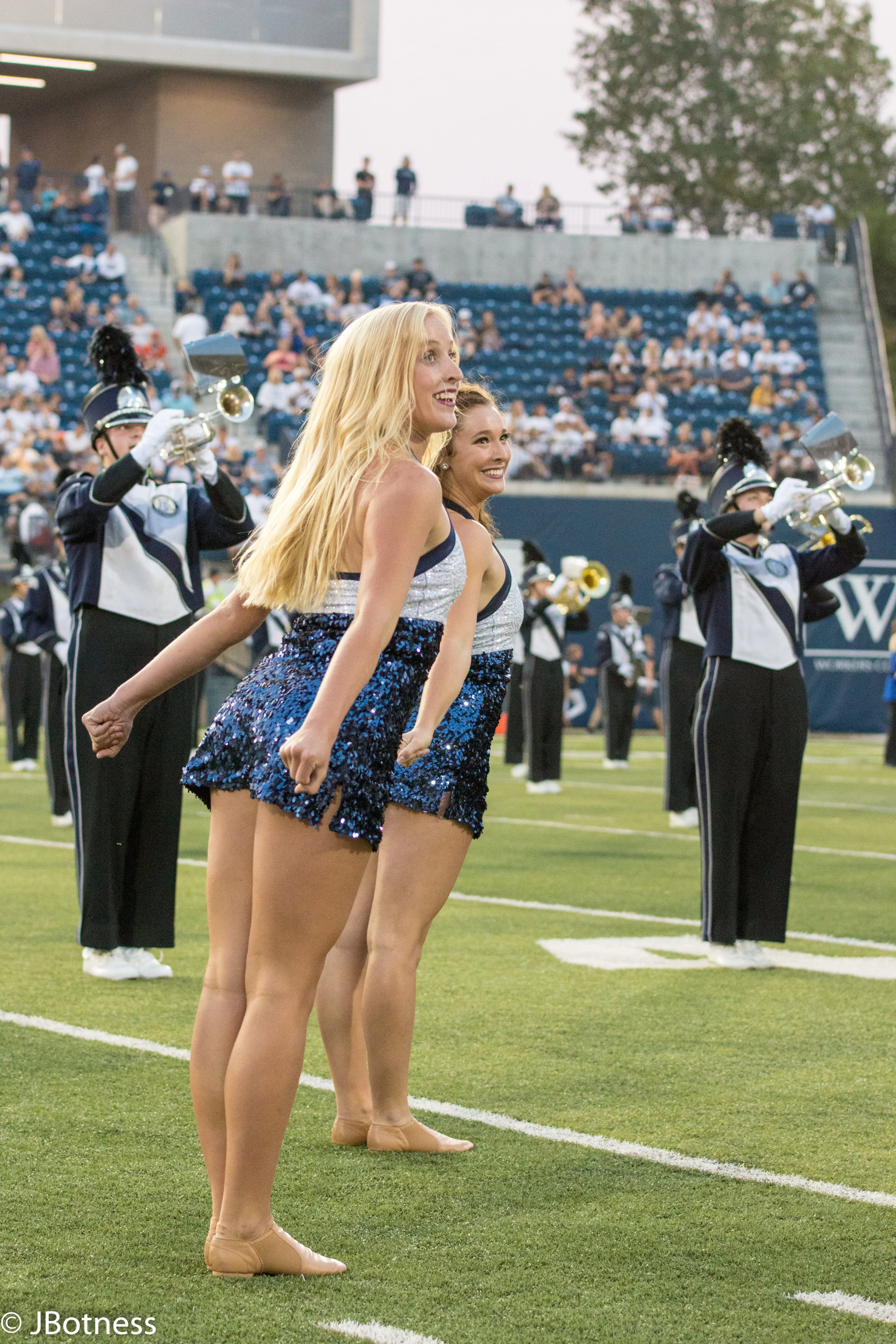 09_07_17_FB_USUvsISU (190 of 340).jpg