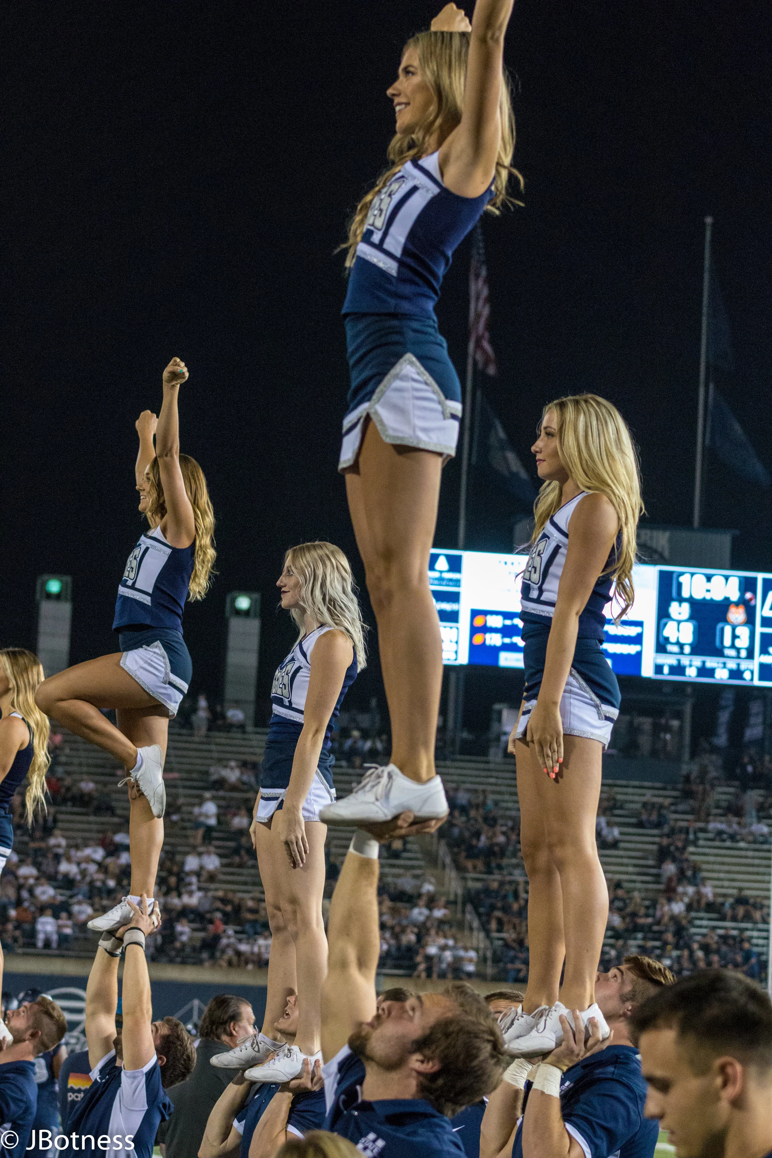 09_07_17_FB_USUvsISU (230 of 340).jpg