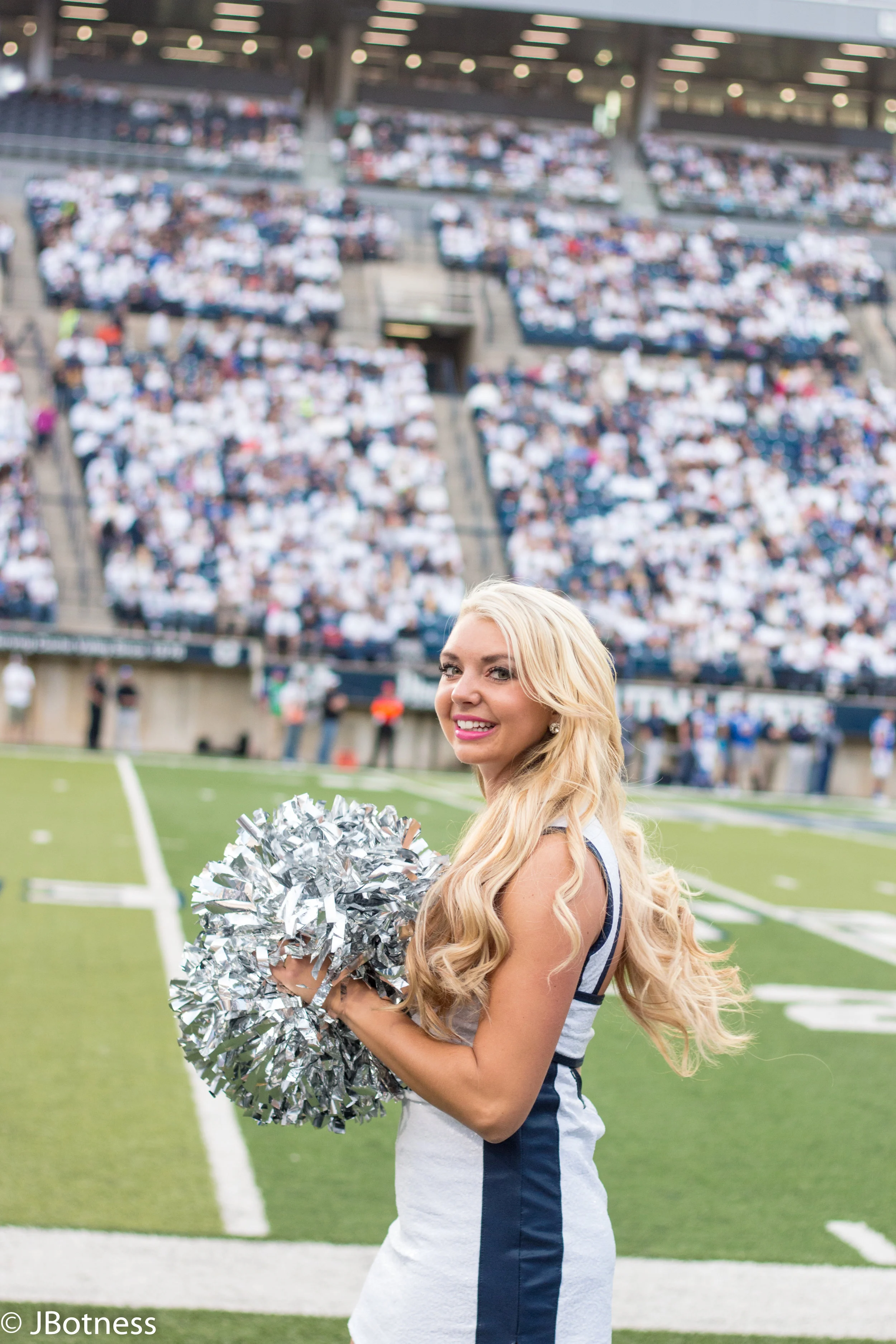 09_29_17_FB_USUvsBYU (2 of 132).jpg