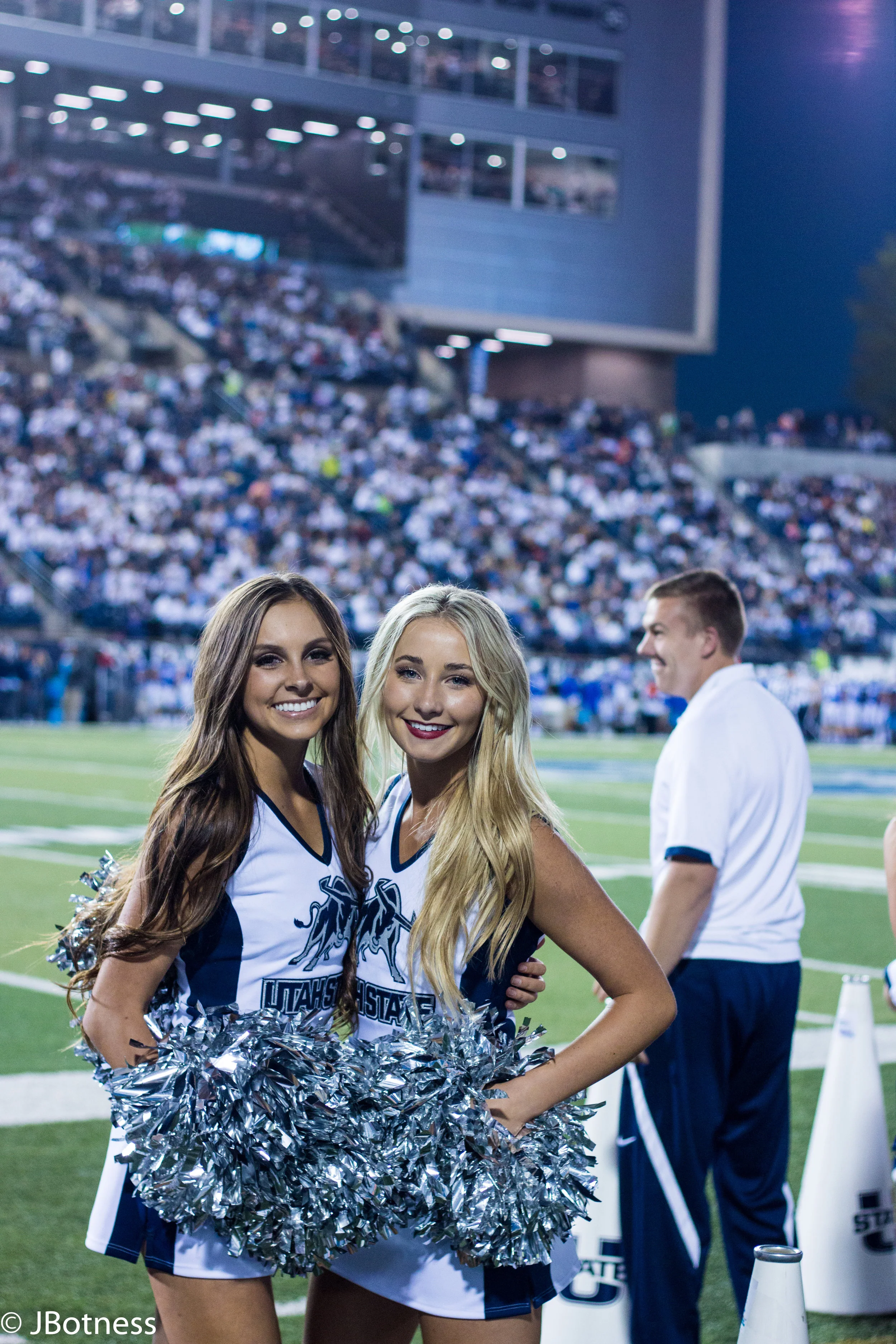 09_29_17_FB_USUvsBYU (58 of 132).jpg