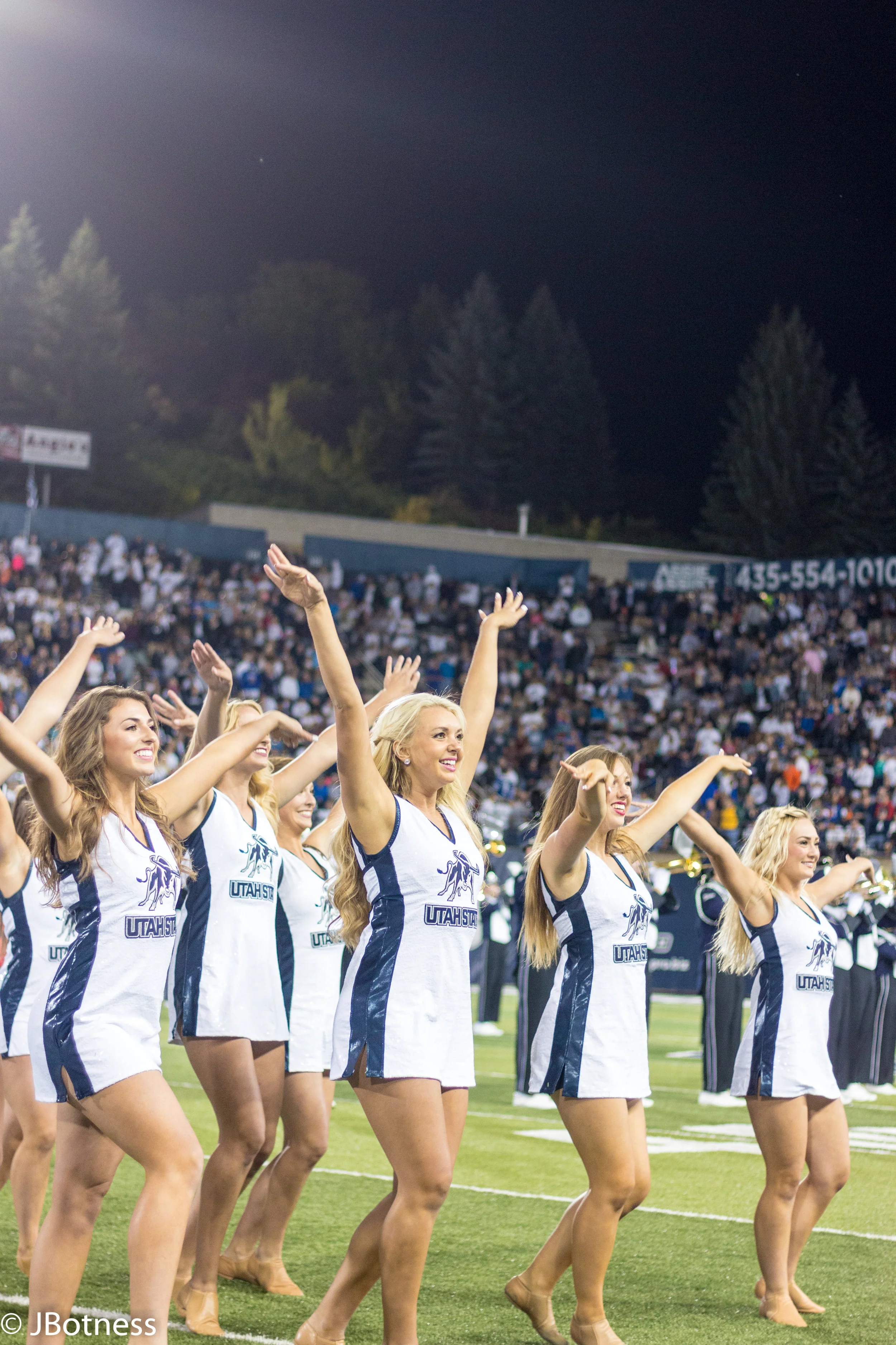 09_29_17_FB_USUvsBYU (72 of 132).jpg
