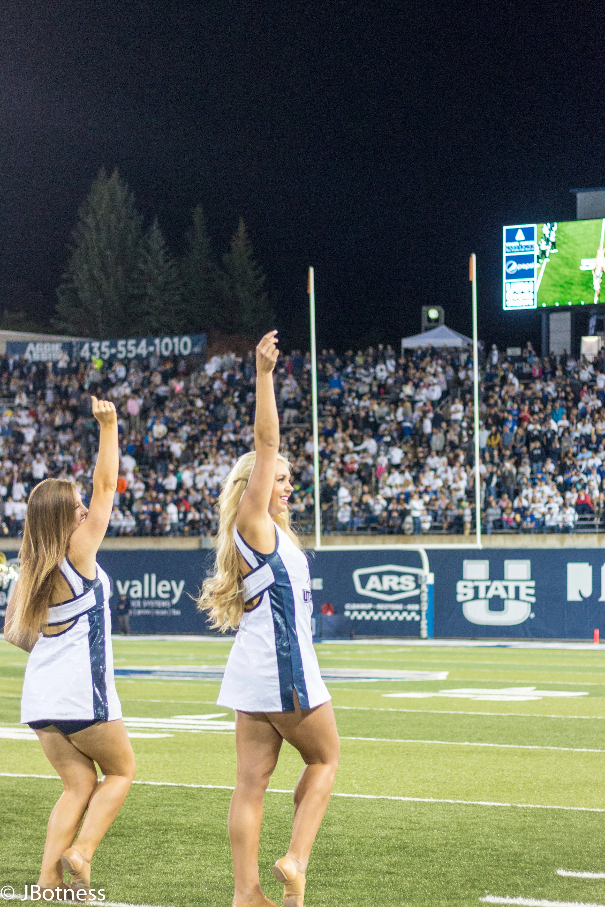 09_29_17_FB_USUvsBYU (76 of 132).jpg