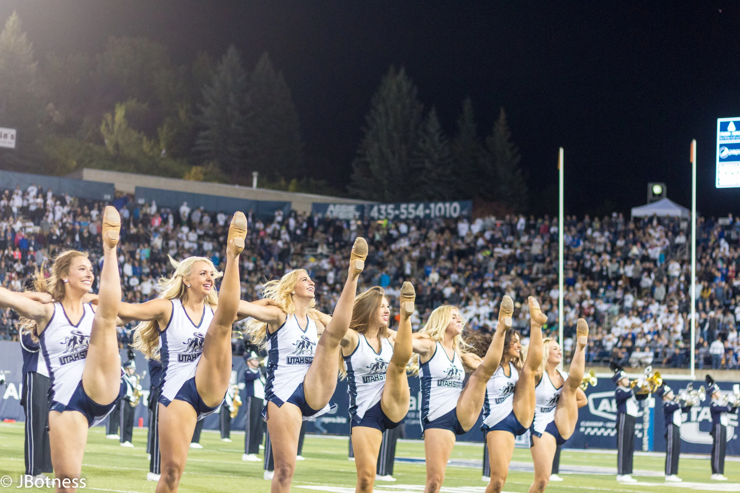 09_29_17_FB_USUvsBYU (87 of 132).jpg