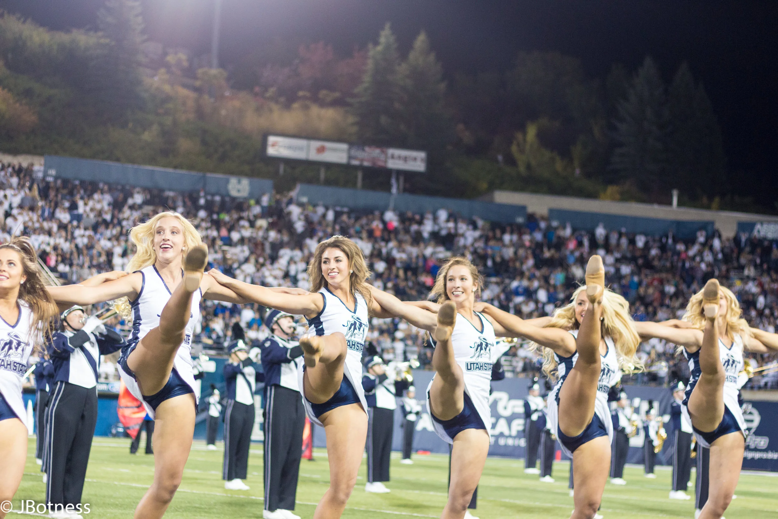 09_29_17_FB_USUvsBYU (91 of 132).jpg