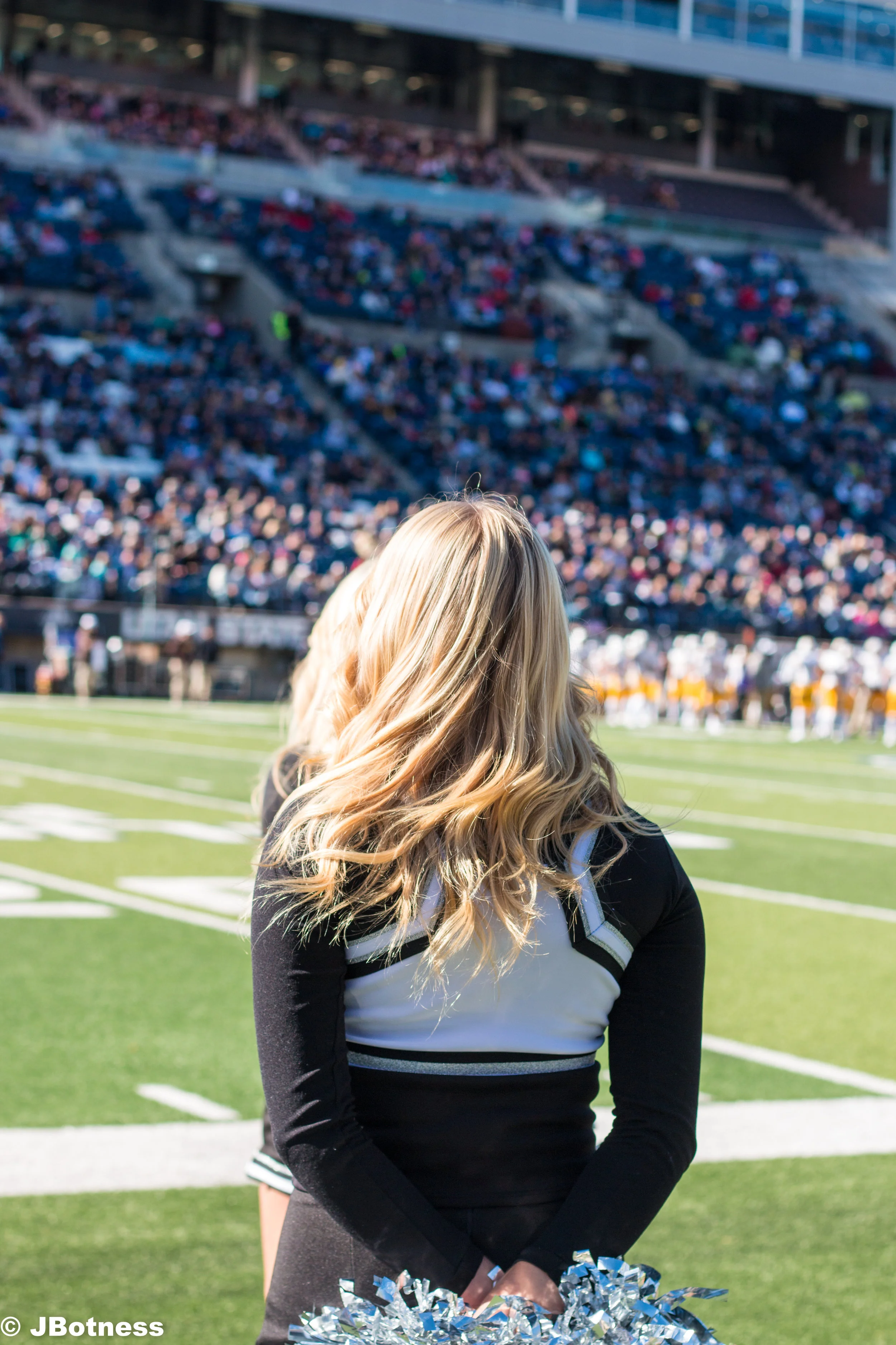 10_14_17_FB_USUvsWyoming_HC (1 of 16).jpg