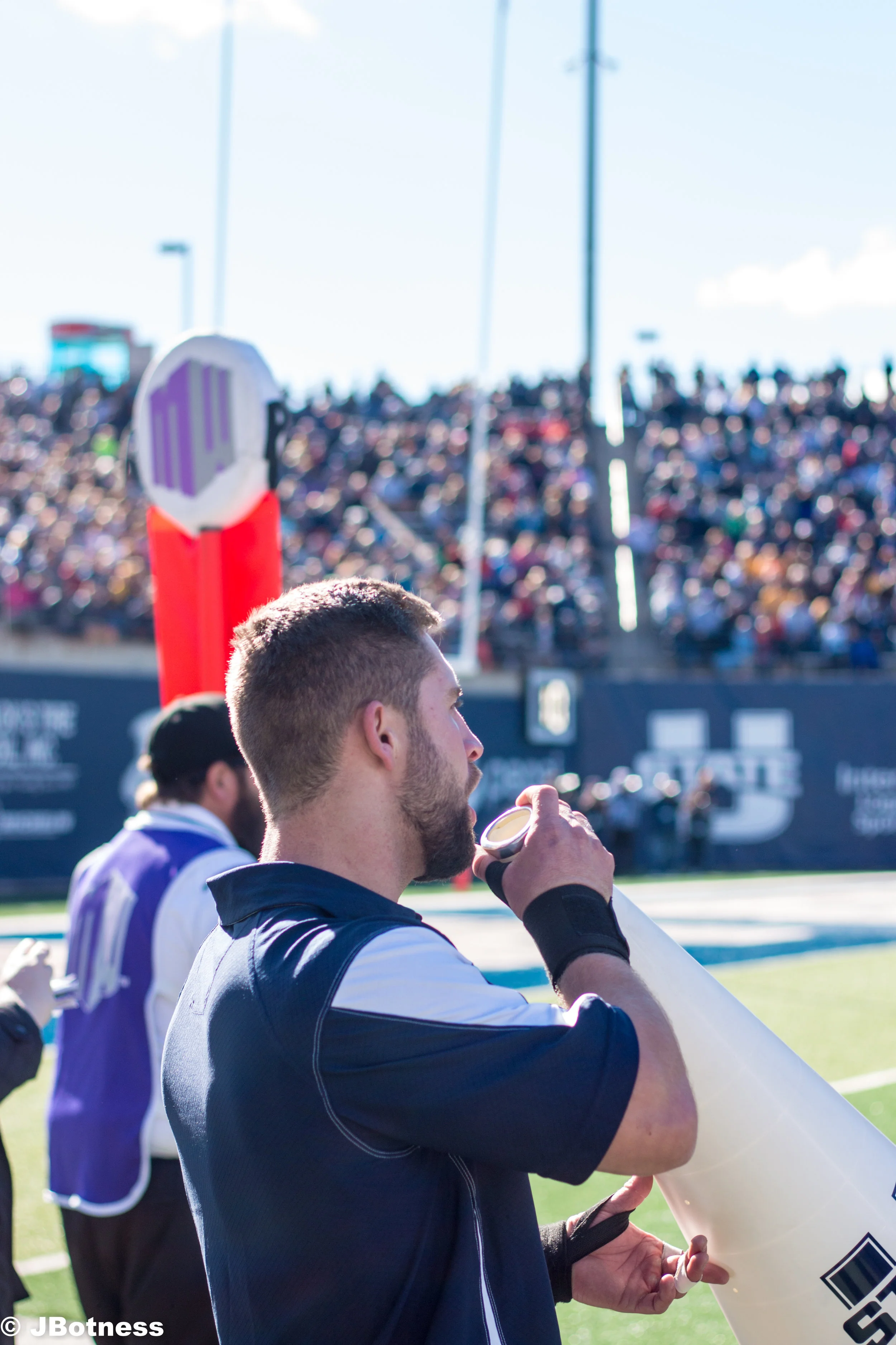 10_14_17_FB_USUvsWyoming_HC (11 of 16).jpg