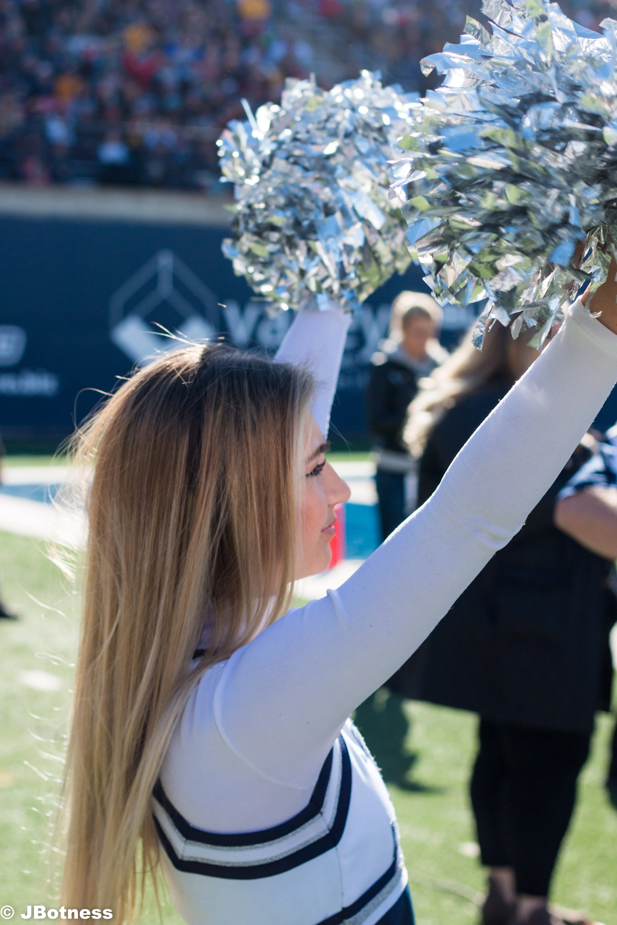 10_14_17_FB_USUvsWyoming_HC (13 of 16).jpg