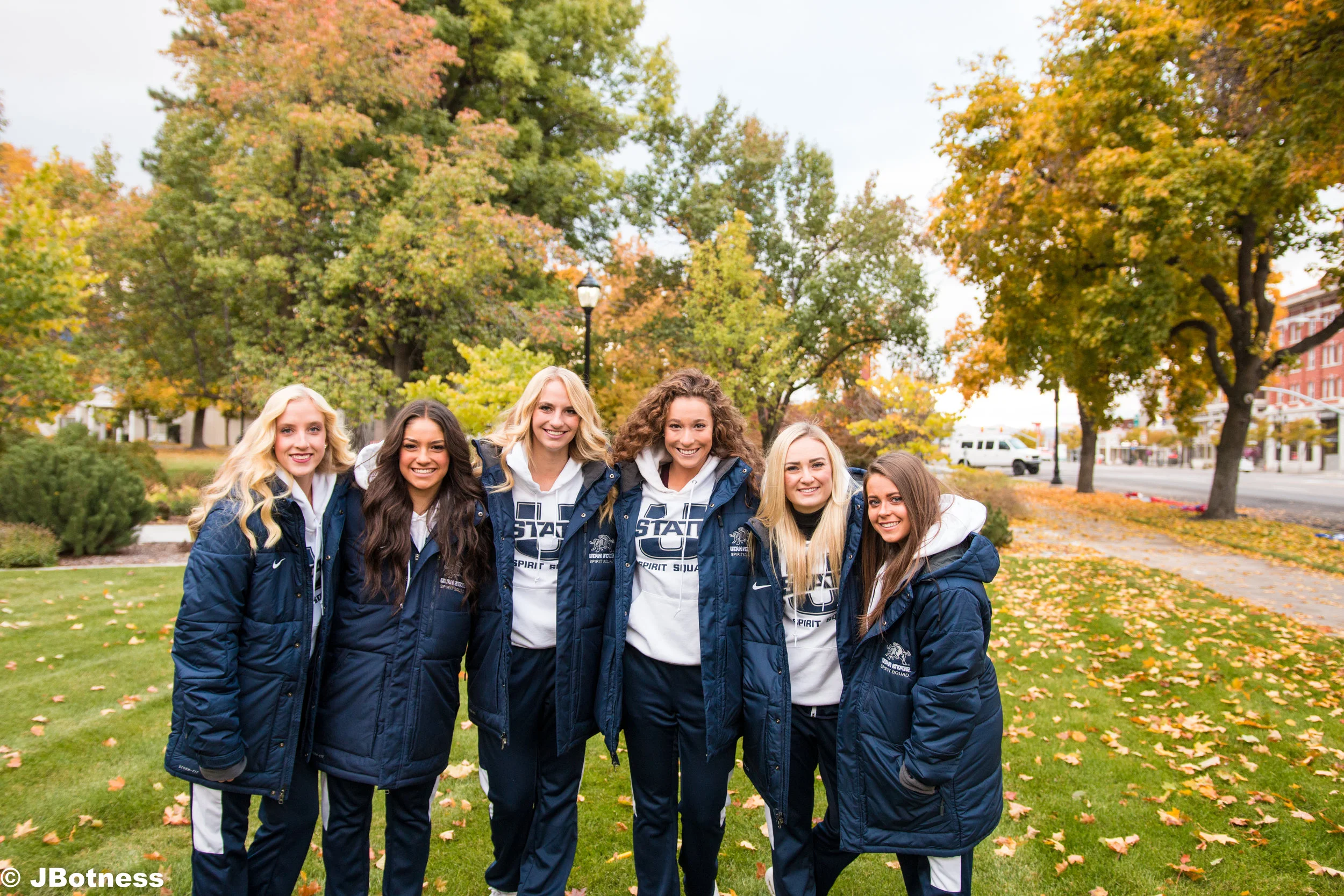 10_14_17_FB_USUvsWyoming_HC (22 of 103).jpg