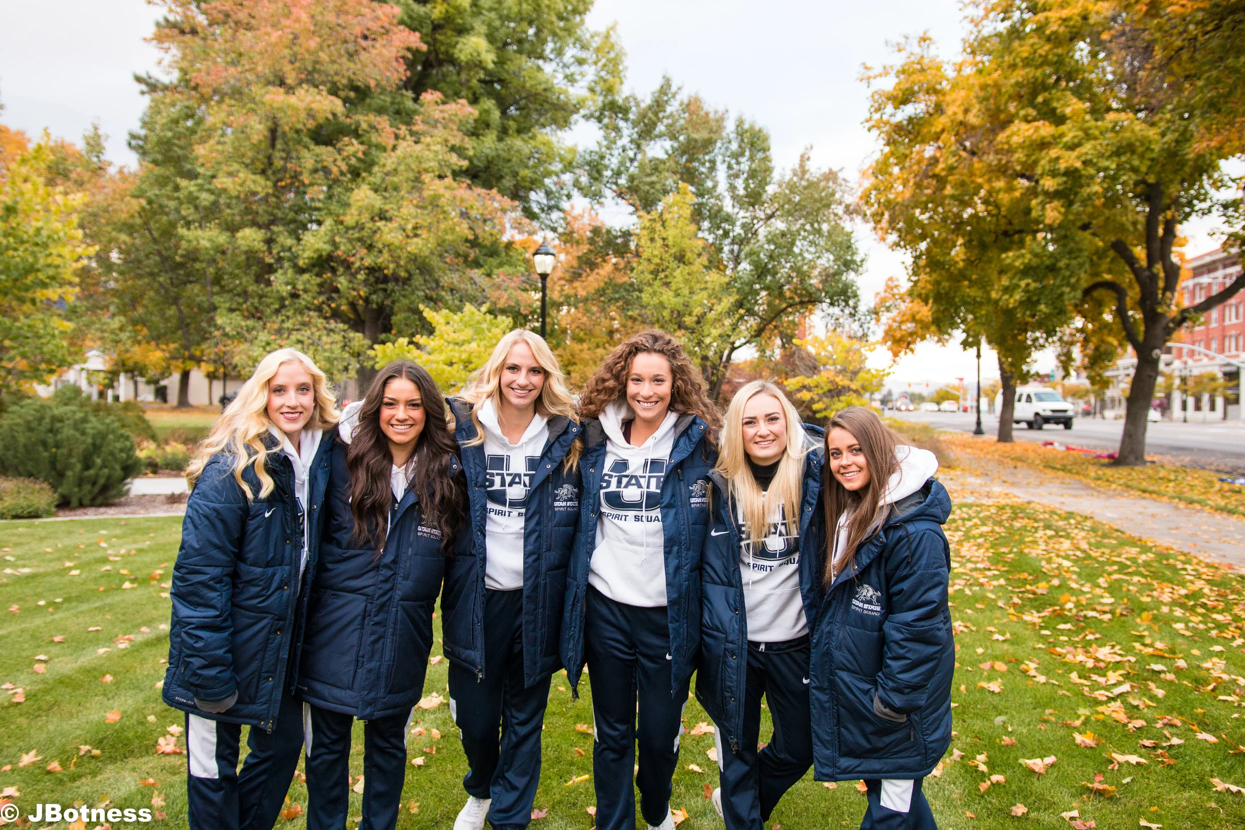 10_14_17_FB_USUvsWyoming_HC (23 of 103).jpg