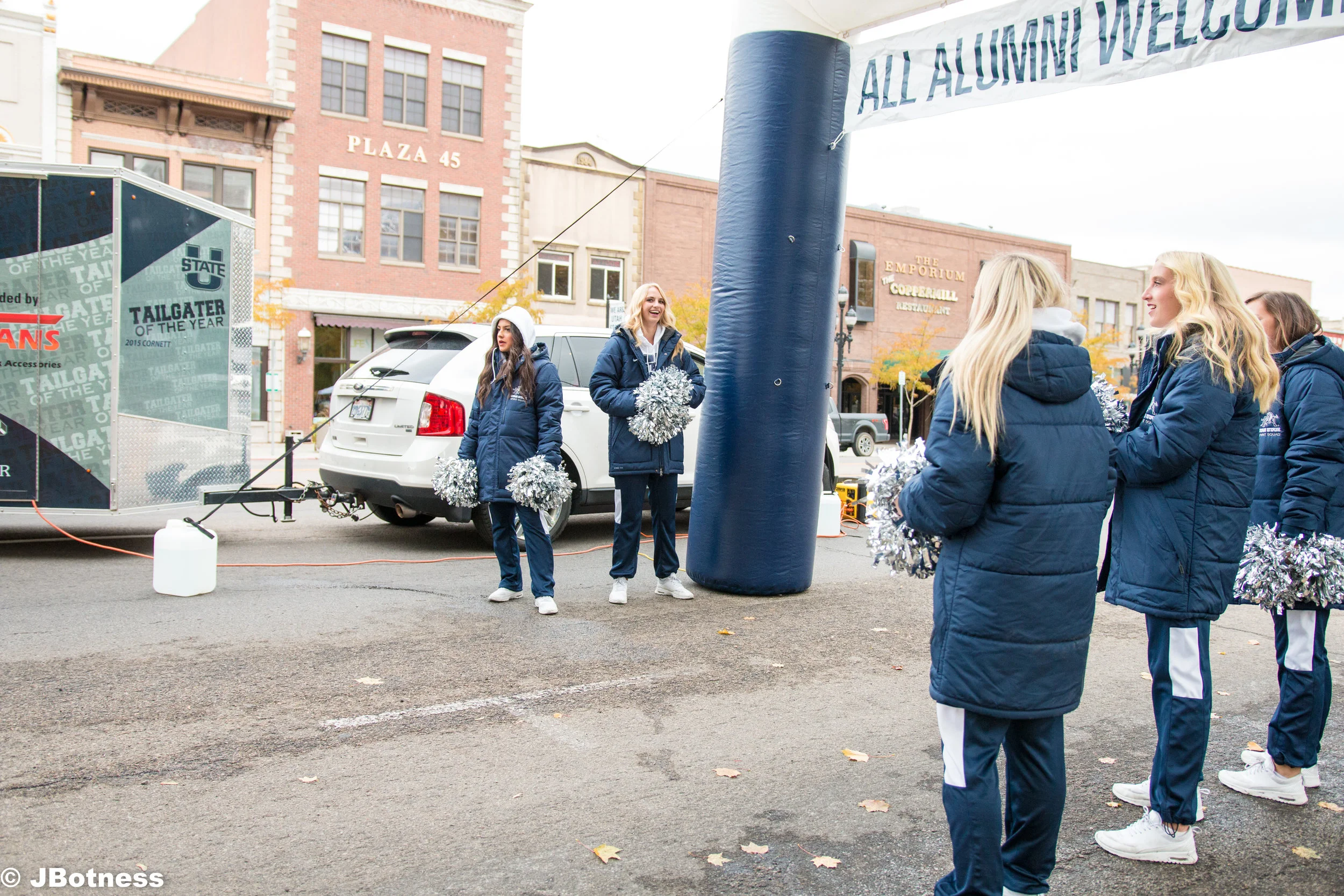 10_14_17_FB_USUvsWyoming_HC (50 of 103).jpg