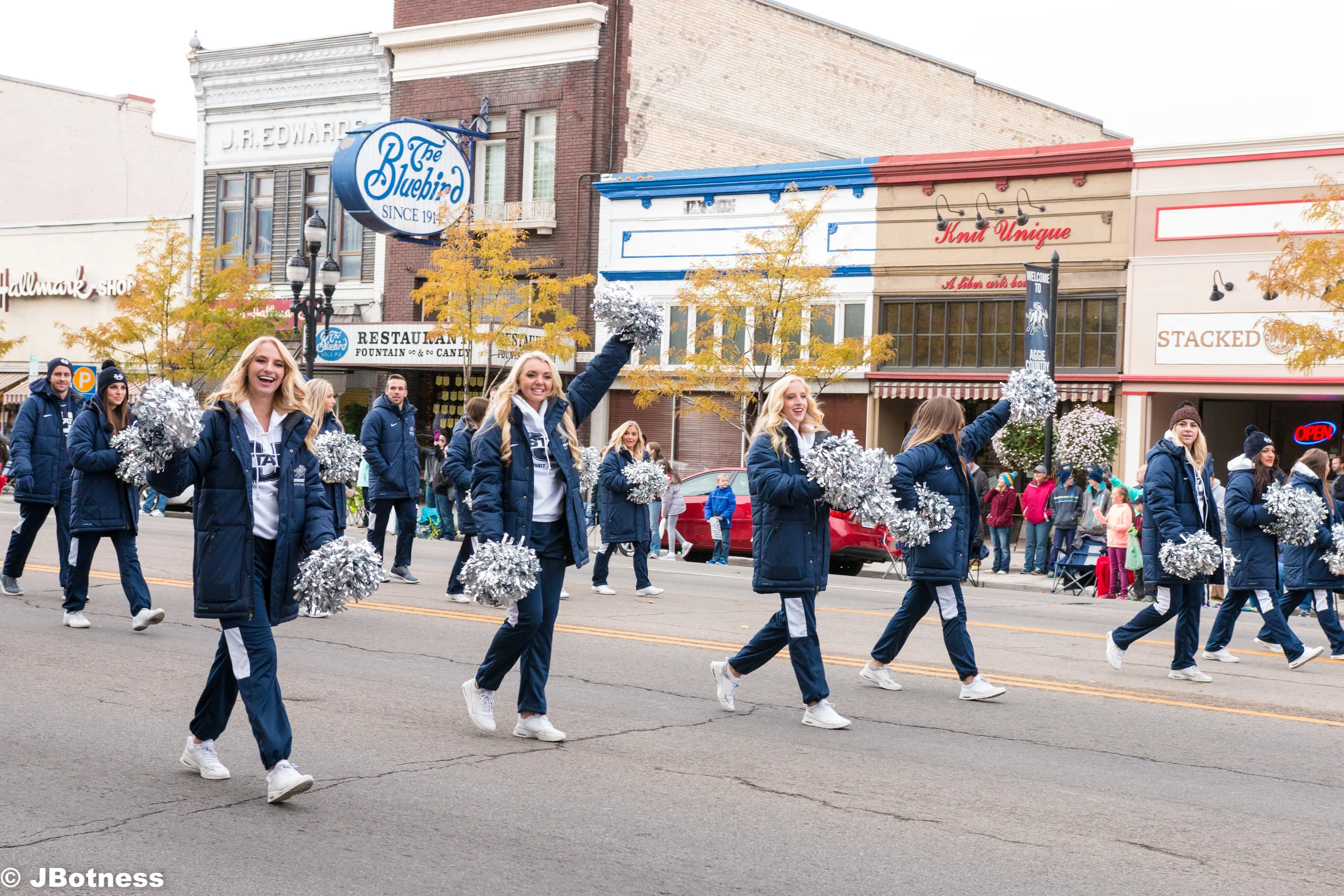 10_14_17_FB_USUvsWyoming_HC (86 of 103).jpg