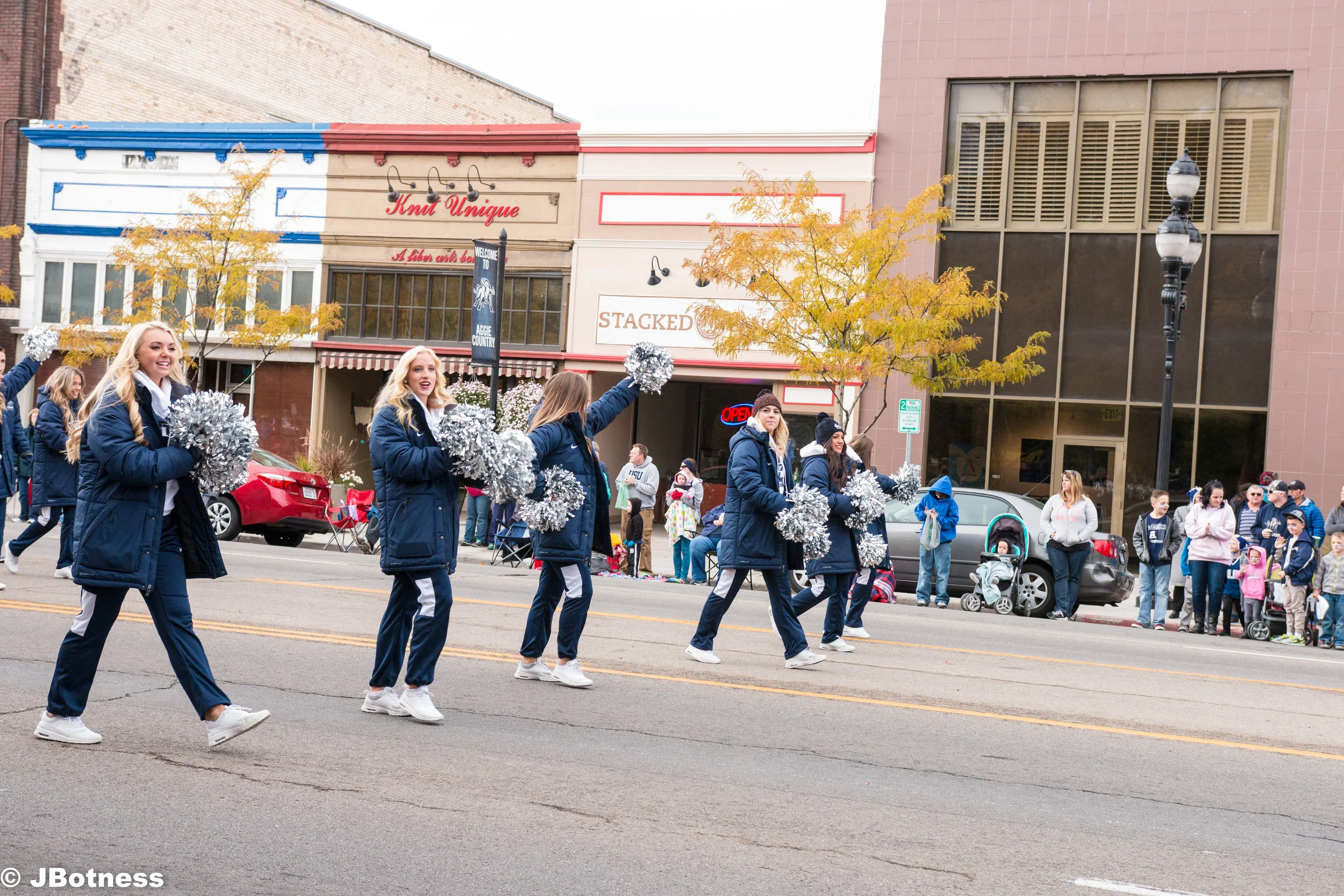 10_14_17_FB_USUvsWyoming_HC (87 of 103).jpg