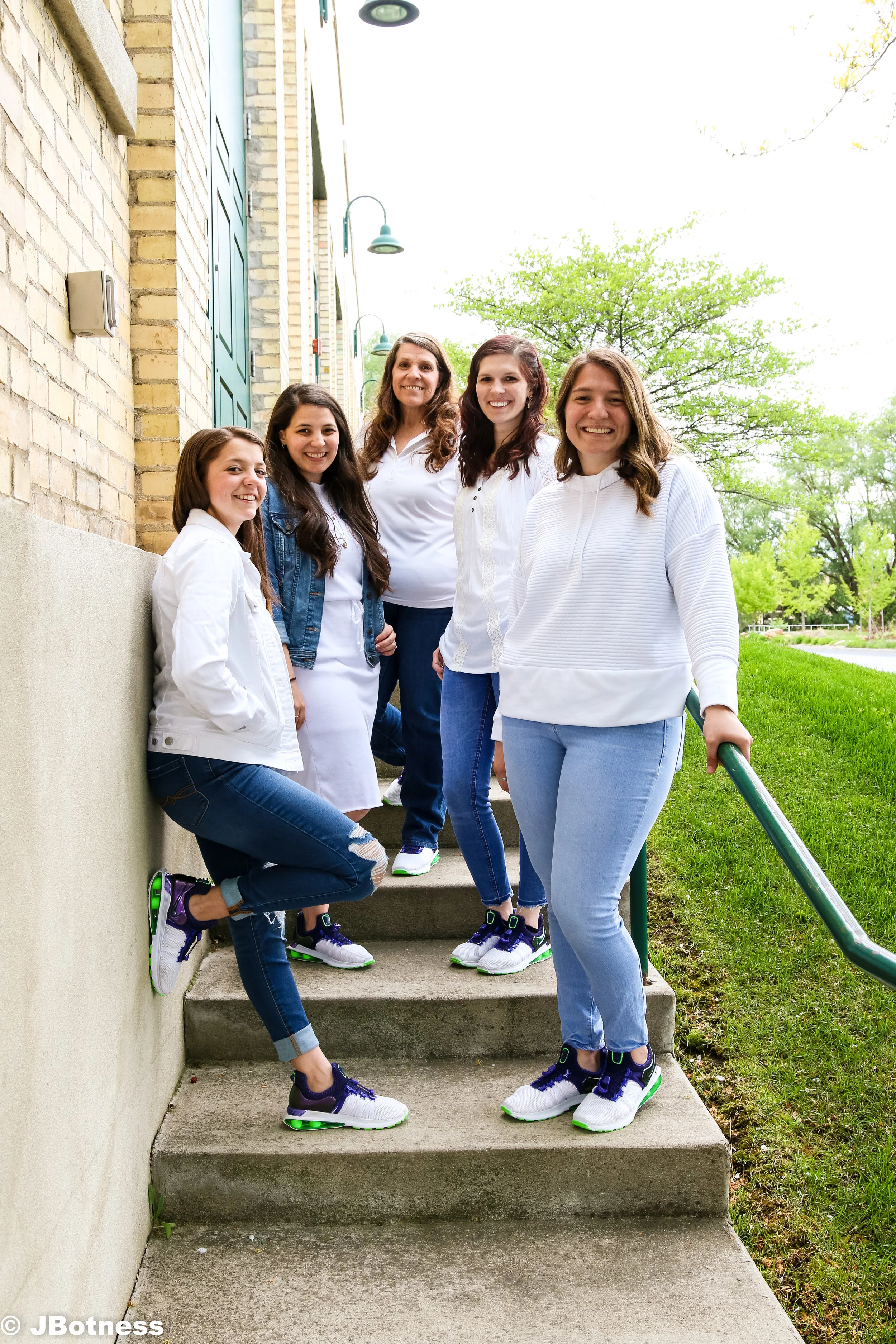 Family Photos 2019-107-2.jpg