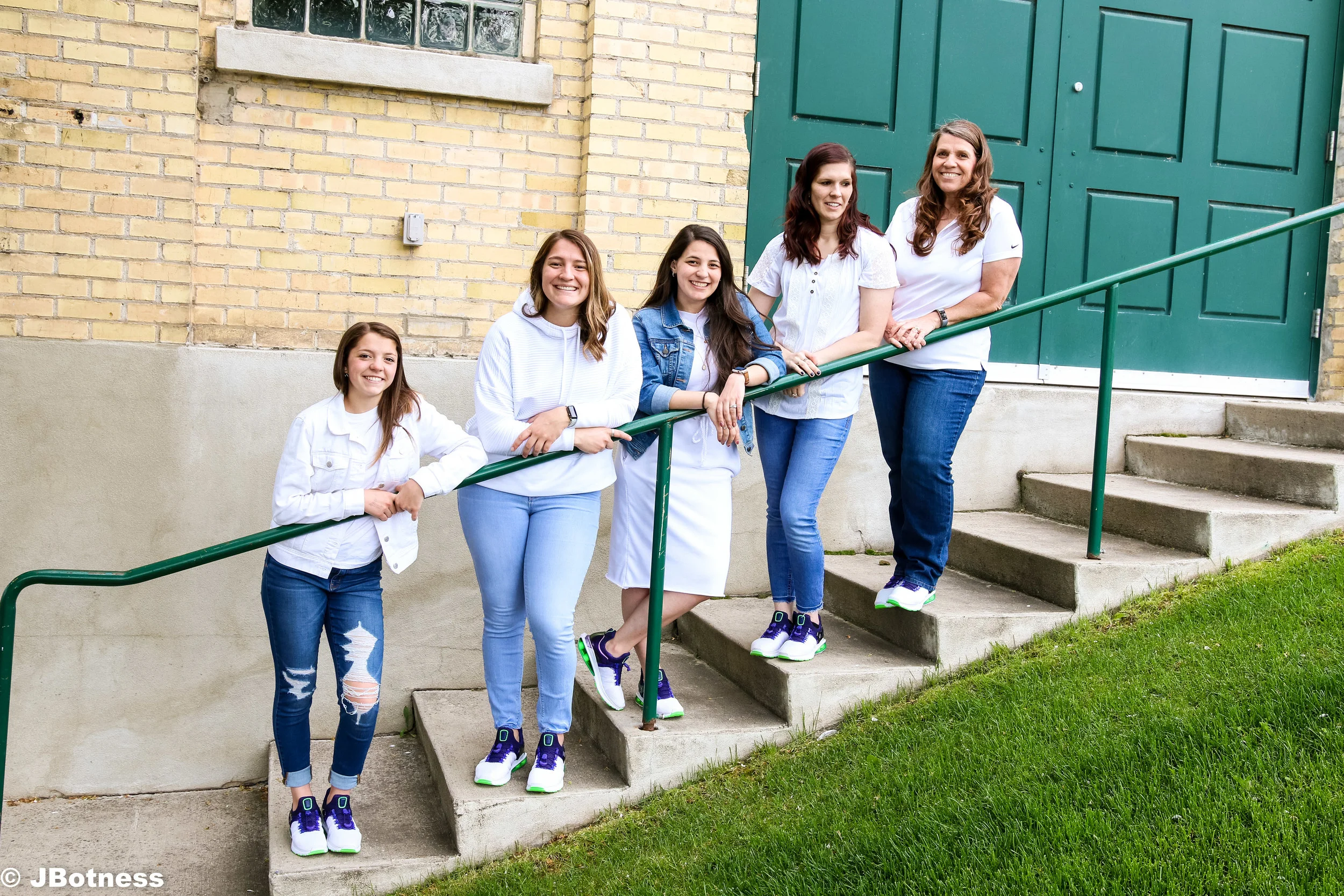 Family Photos 2019-109-2.jpg