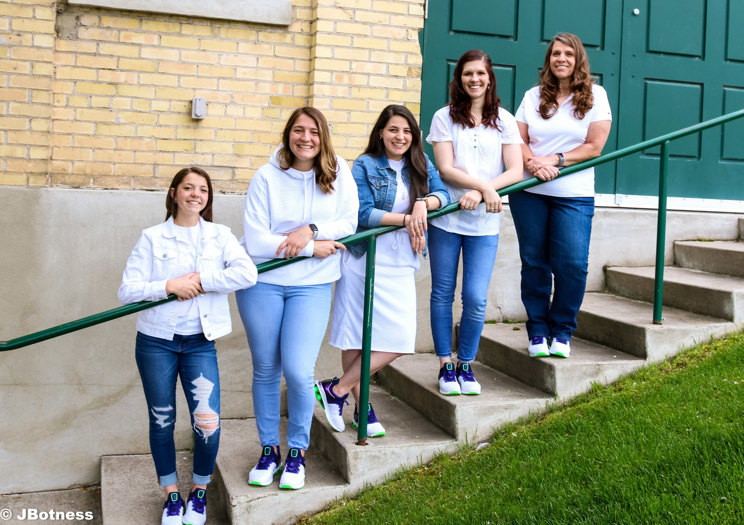 Family Photos 2019-114-2.jpg