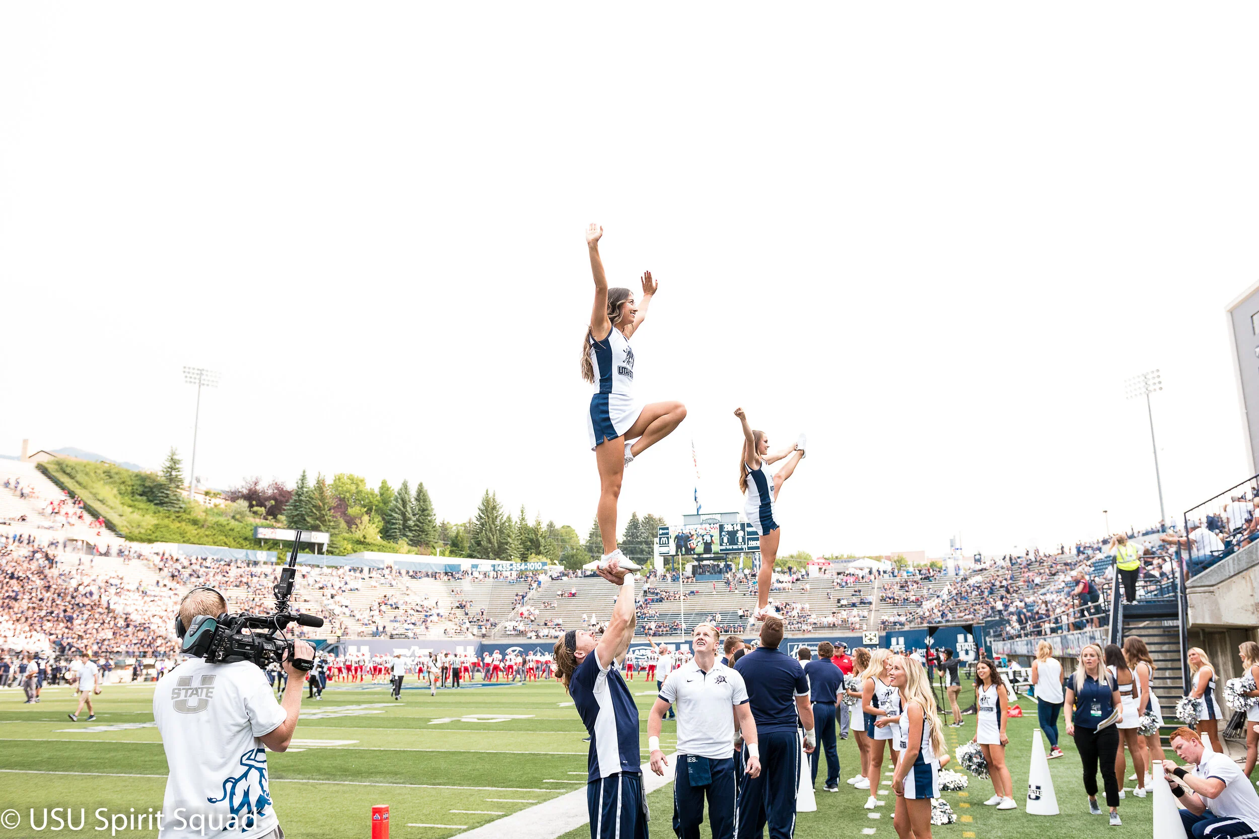 2019-2020_FB_USUvsStonyBrook-8097.jpg