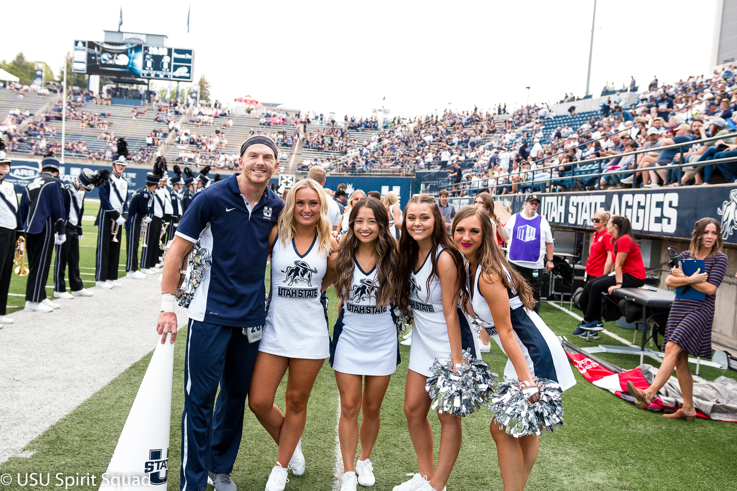 2019-2020_FB_USUvsStonyBrook-8138.jpg