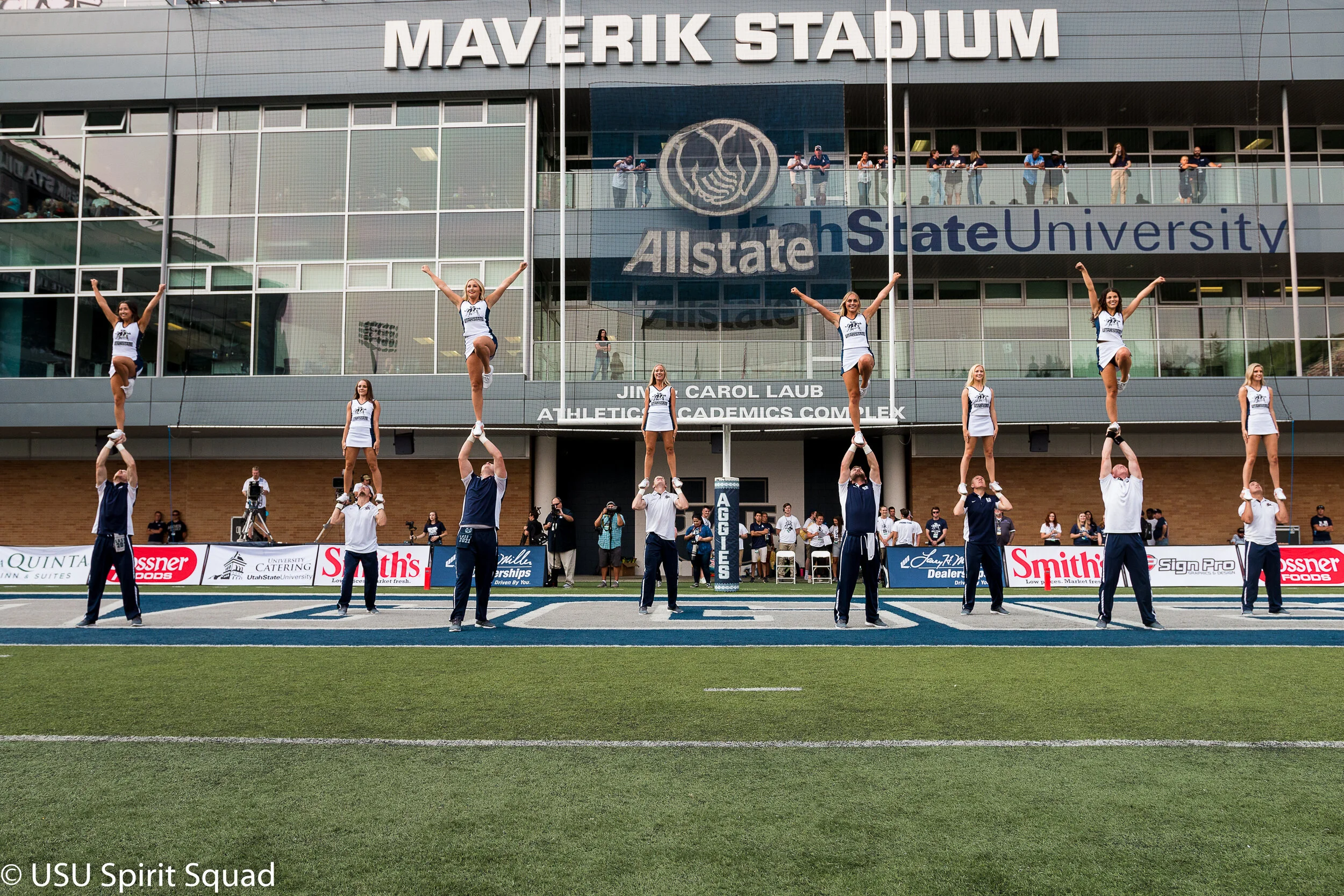 2019-2020_FB_USUvsStonyBrook-8216.jpg