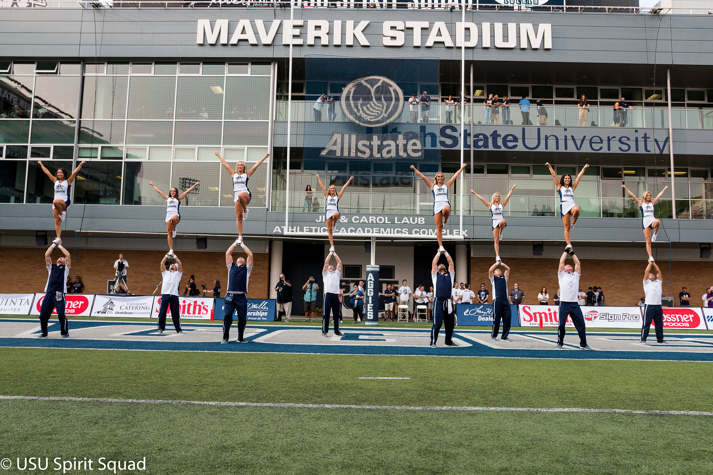 2019-2020_FB_USUvsStonyBrook-8217.jpg