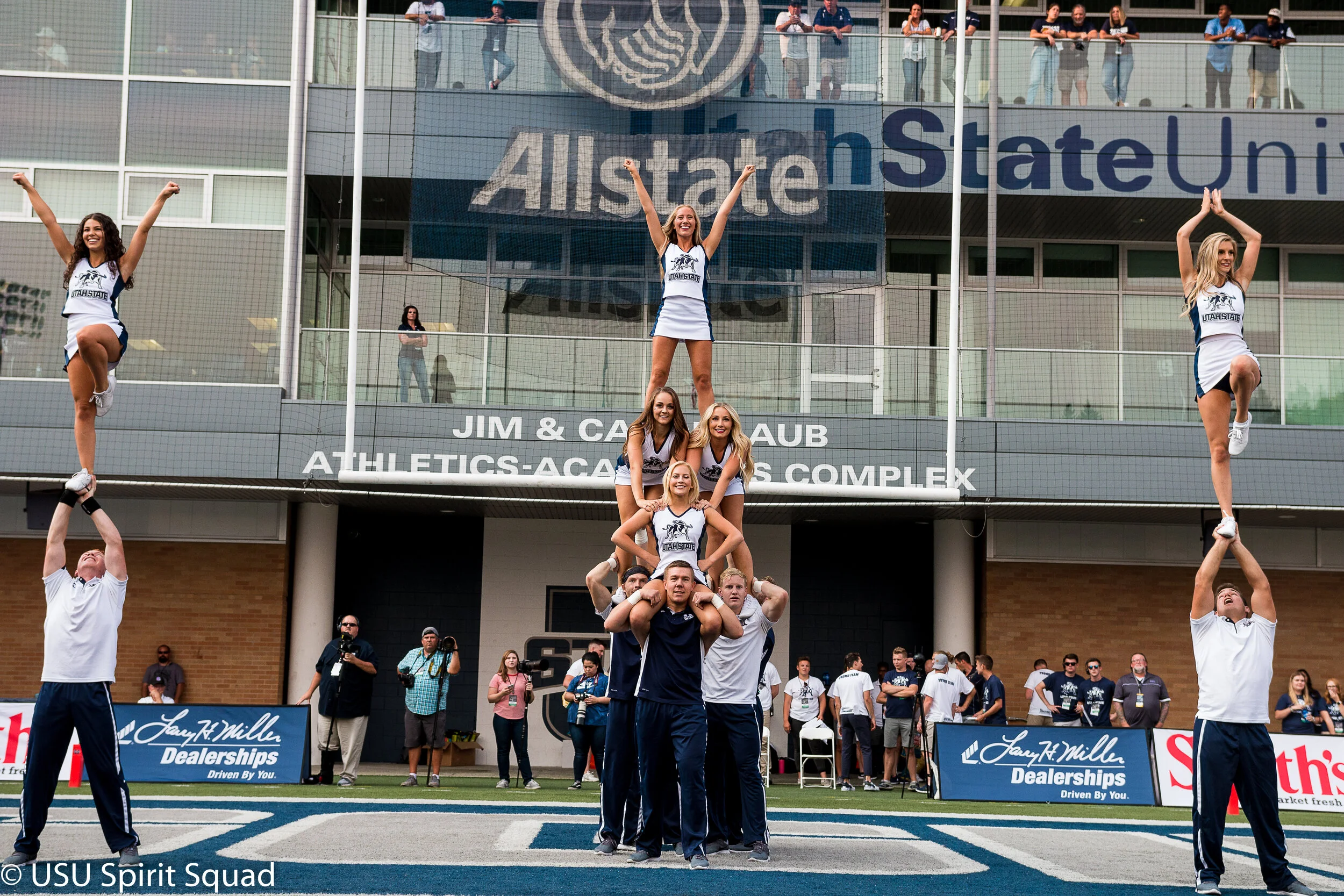 2019-2020_FB_USUvsStonyBrook-8255.jpg