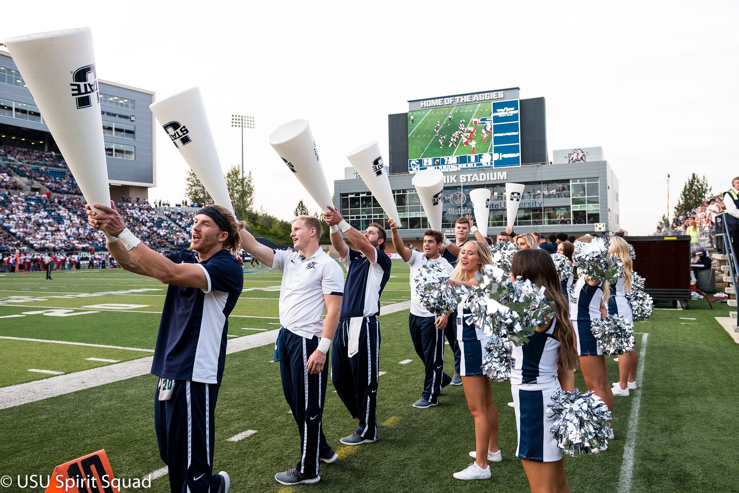 2019-2020_FB_USUvsStonyBrook-8295.jpg