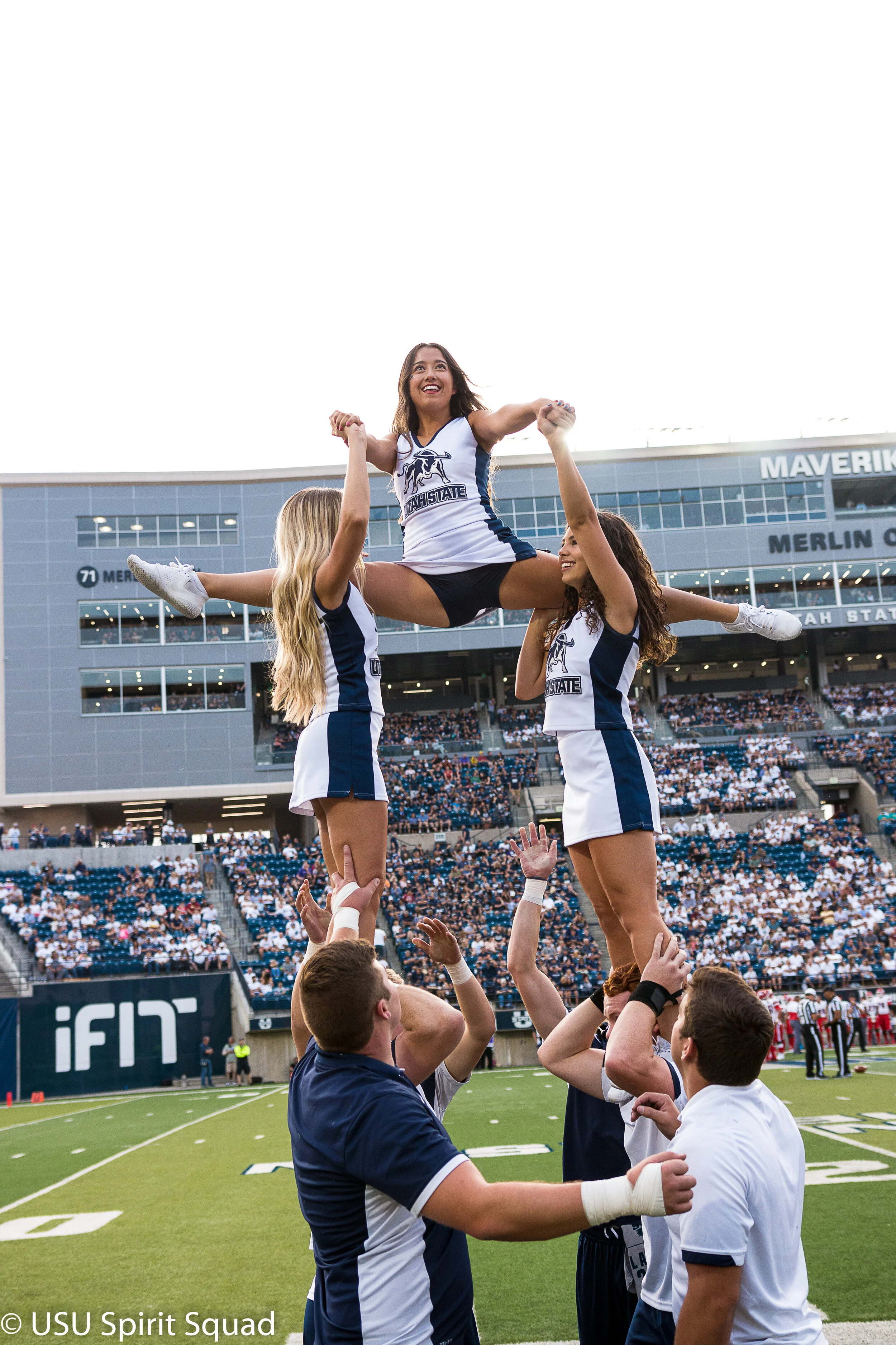 2019-2020_FB_USUvsStonyBrook-8312.jpg