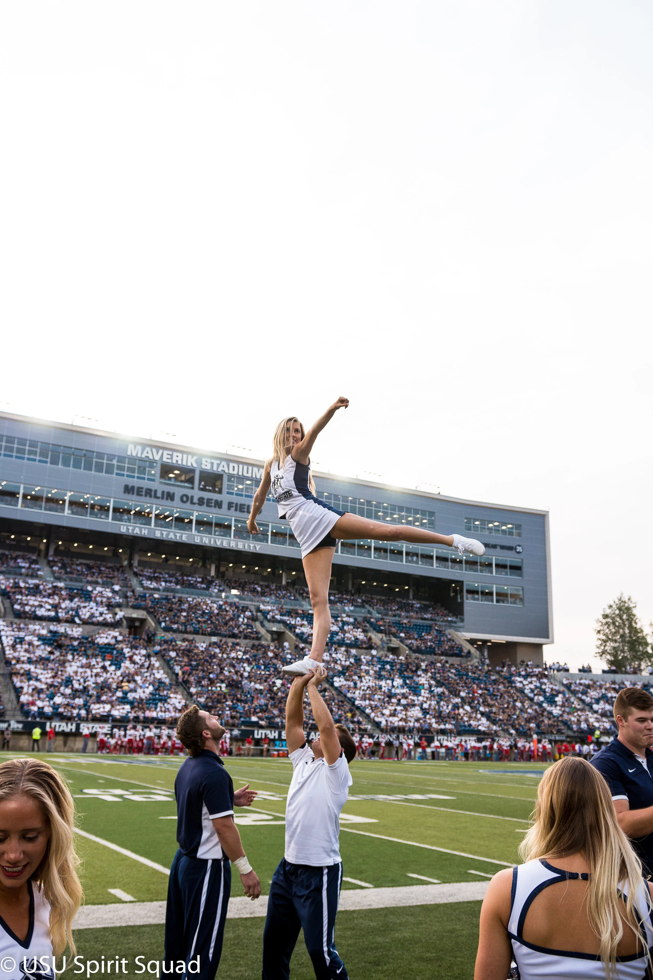 2019-2020_FB_USUvsStonyBrook-8358.jpg