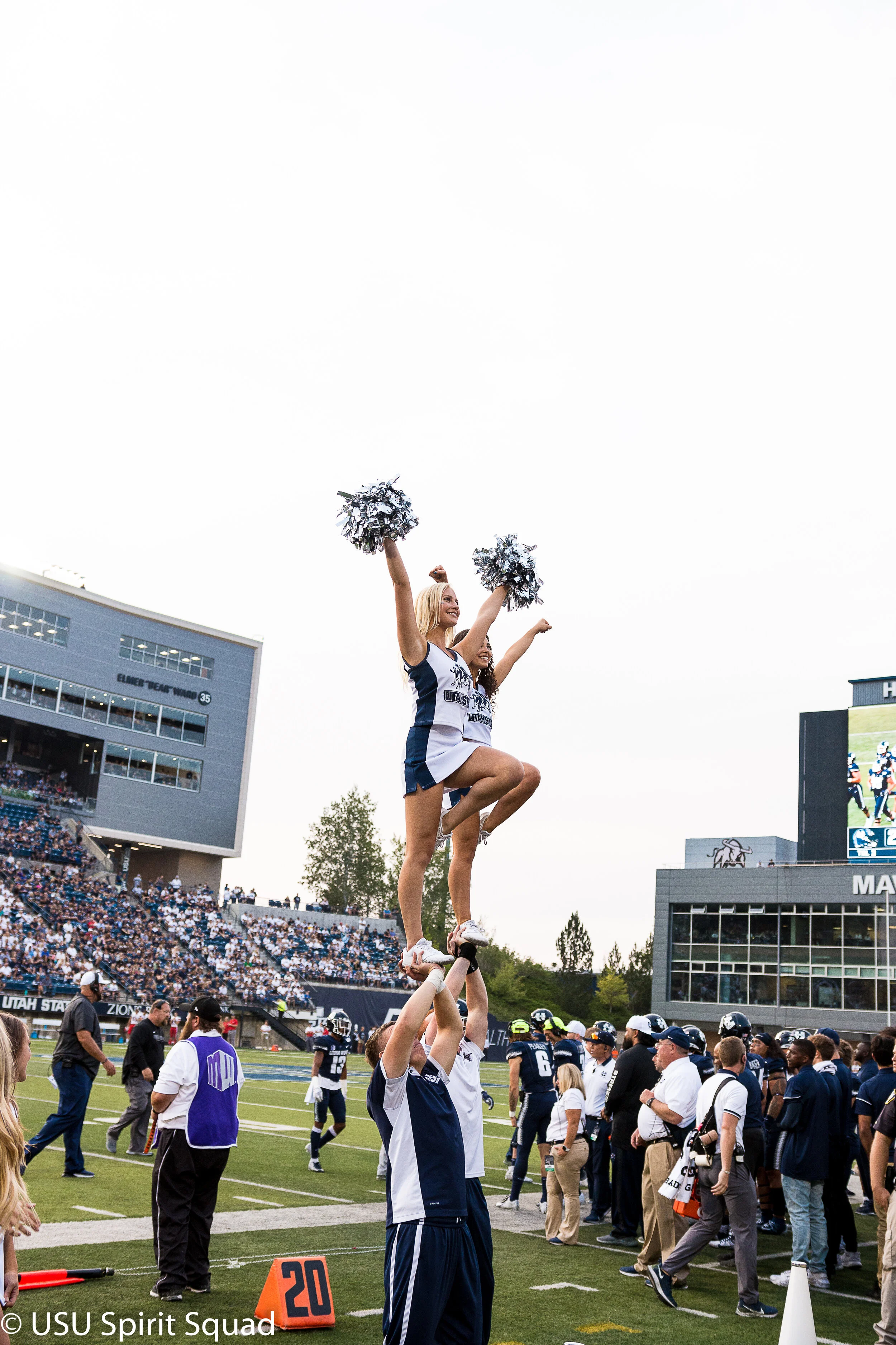 2019-2020_FB_USUvsStonyBrook-8369.jpg
