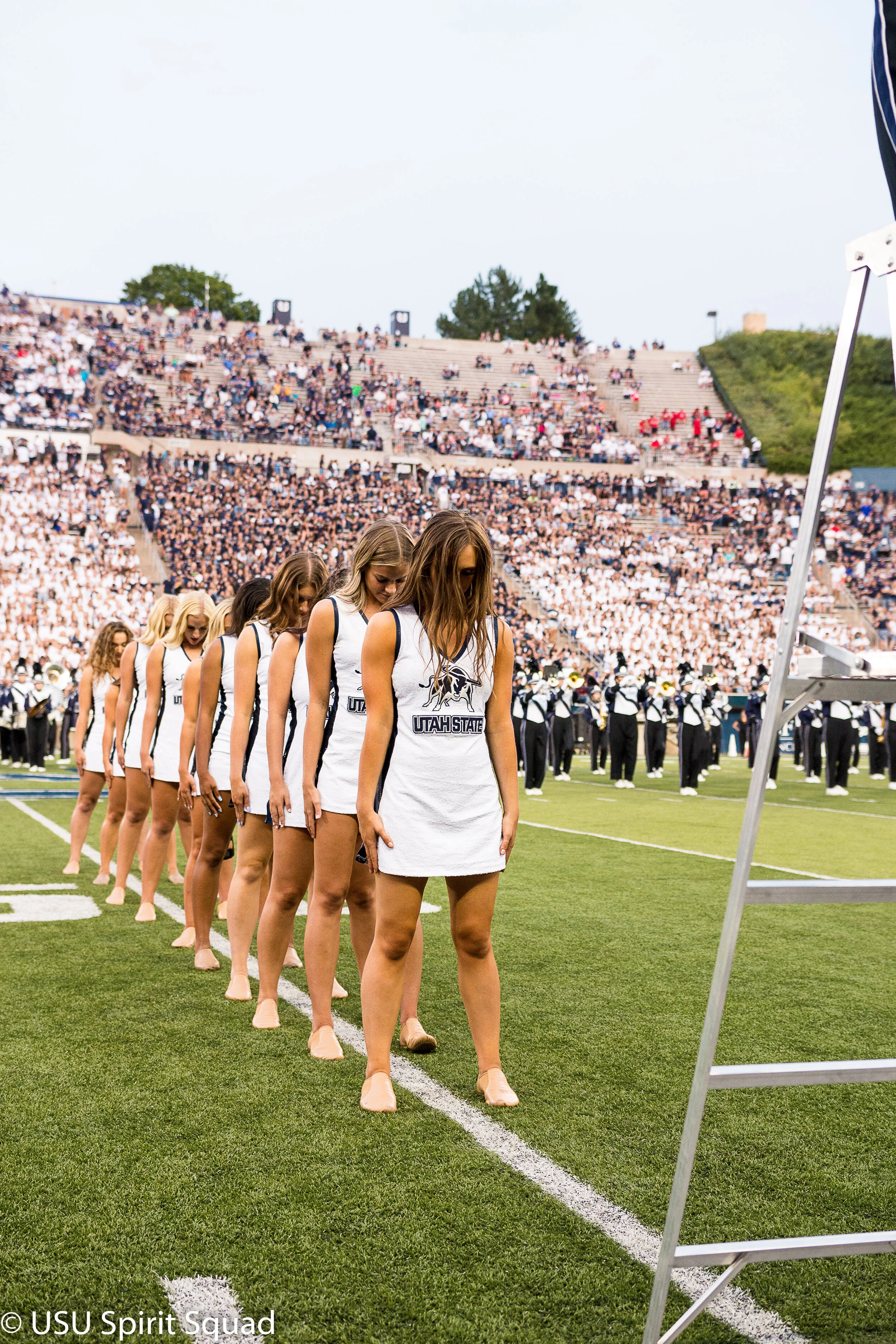2019-2020_FB_USUvsStonyBrook-8389.jpg