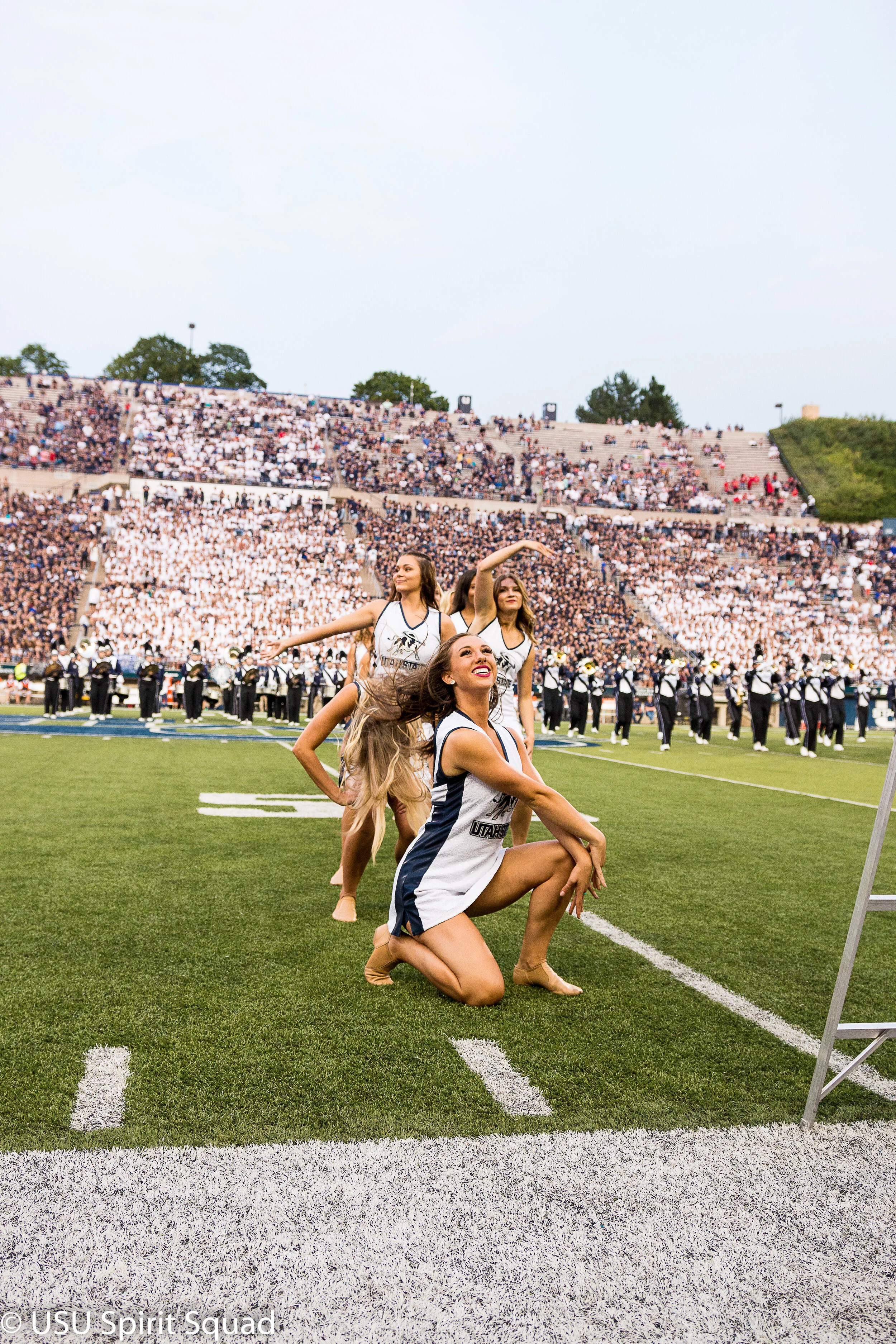 2019-2020_FB_USUvsStonyBrook-8394.jpg