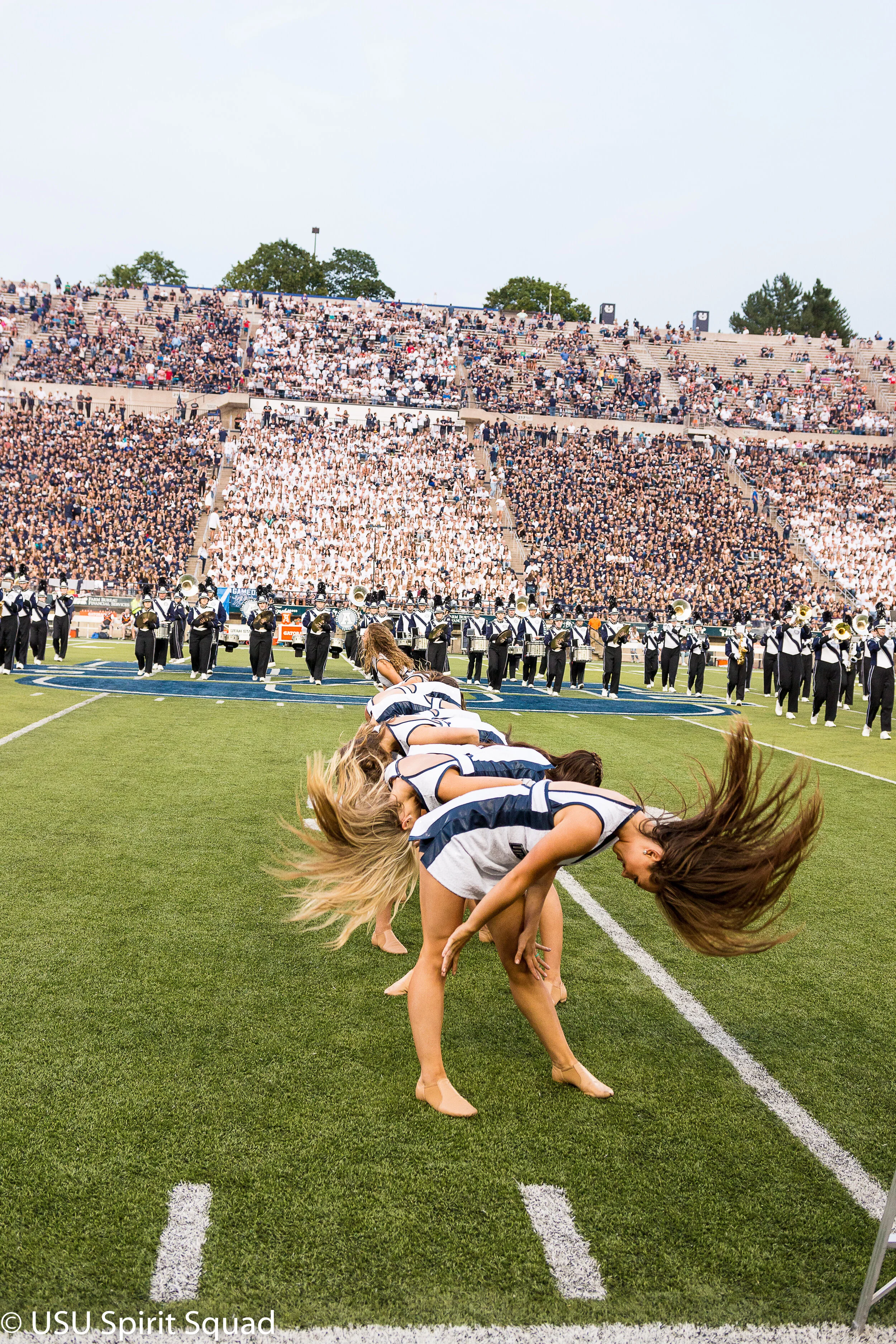 2019-2020_FB_USUvsStonyBrook-8402.jpg